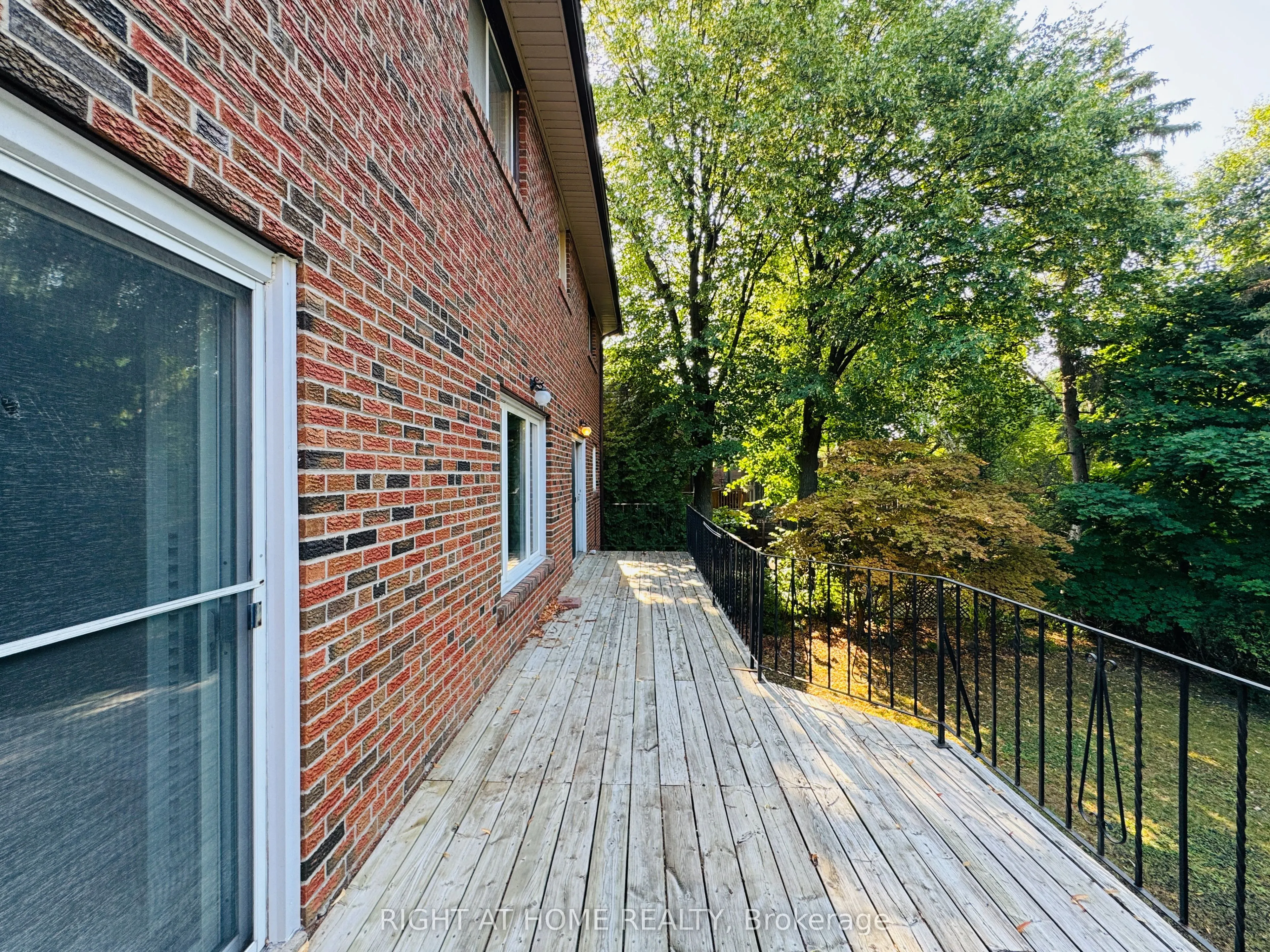 22 Janus Court