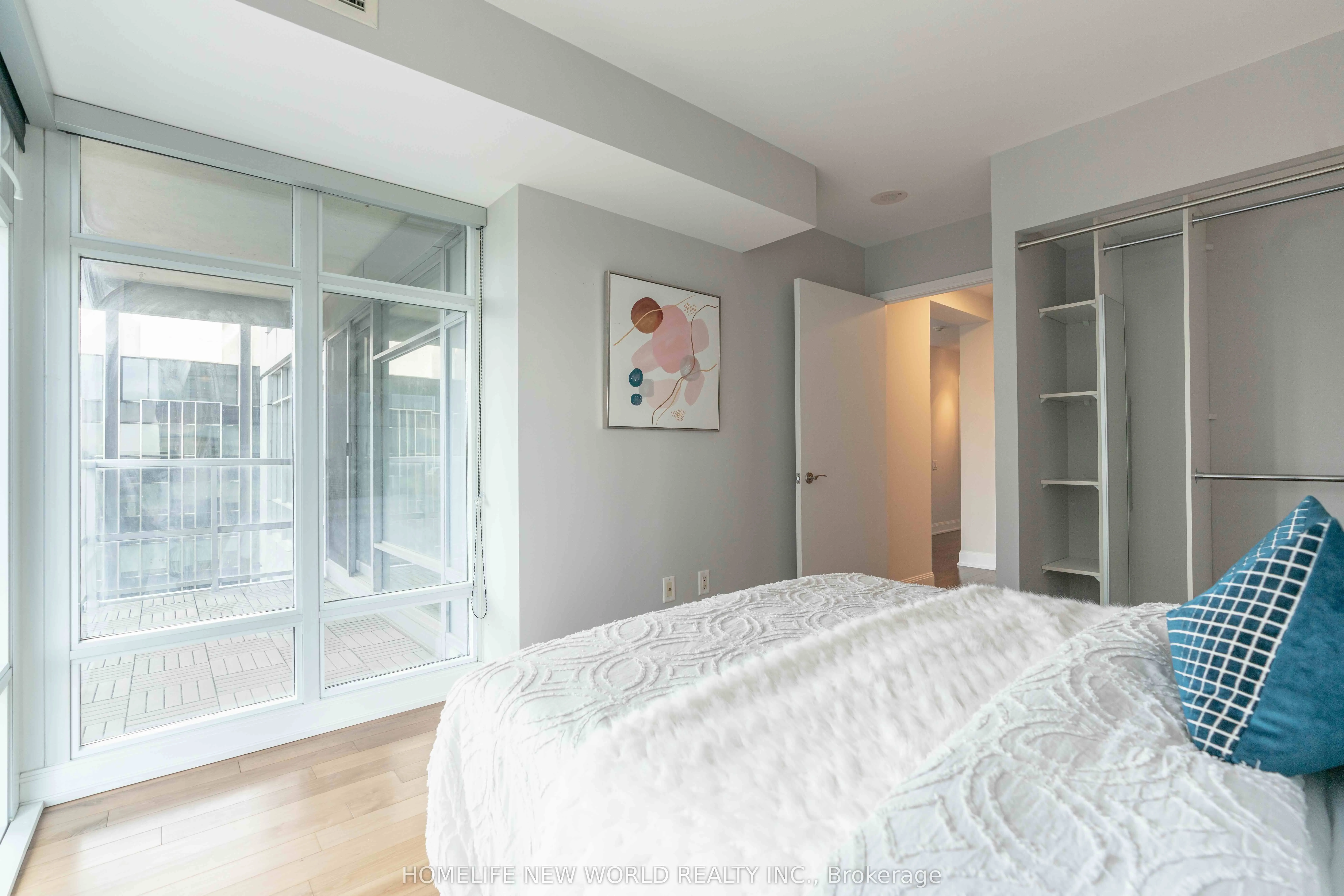 2181 Yonge Street, #2105