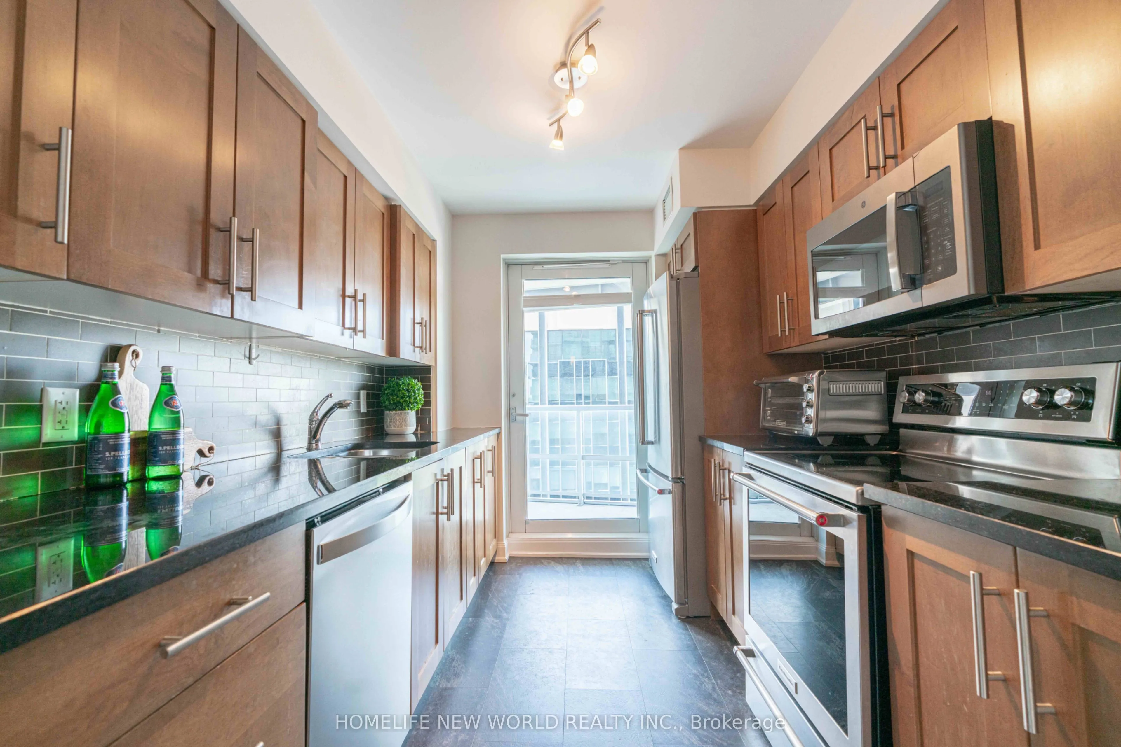 2181 Yonge Street, #2105