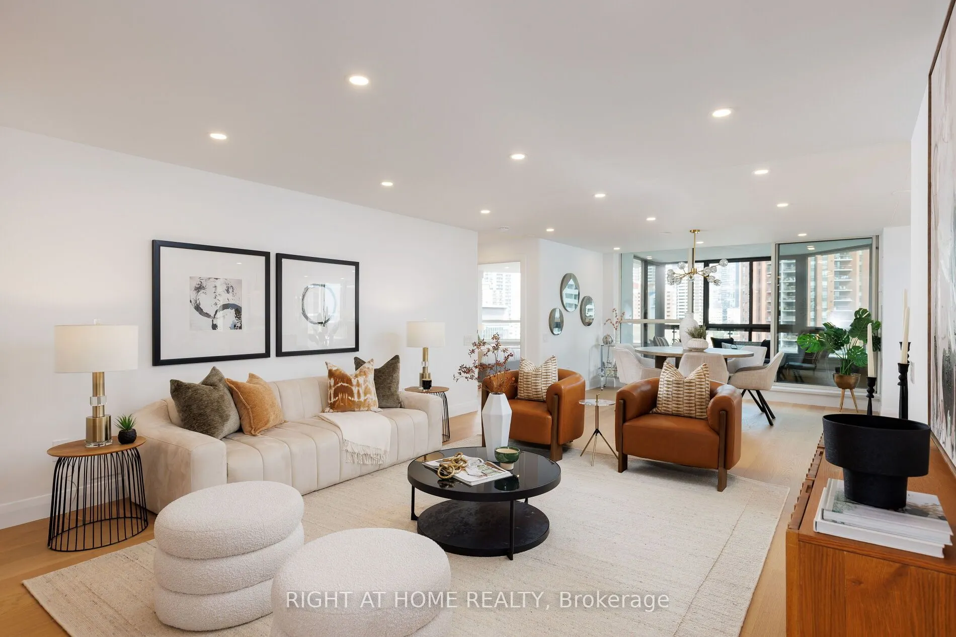 130 Carlton Street E, #1403