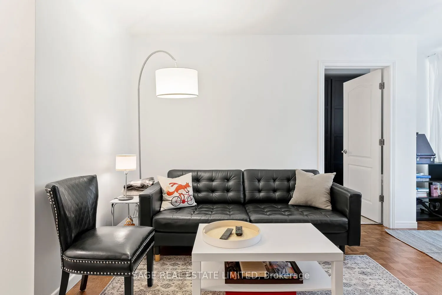 575 Avenue Road, #203