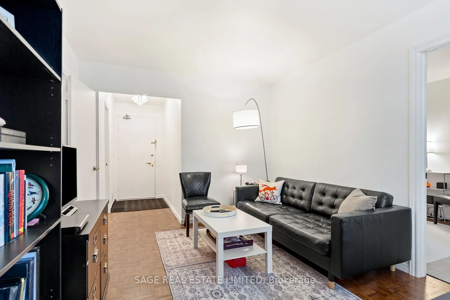 575 Avenue Road, #203