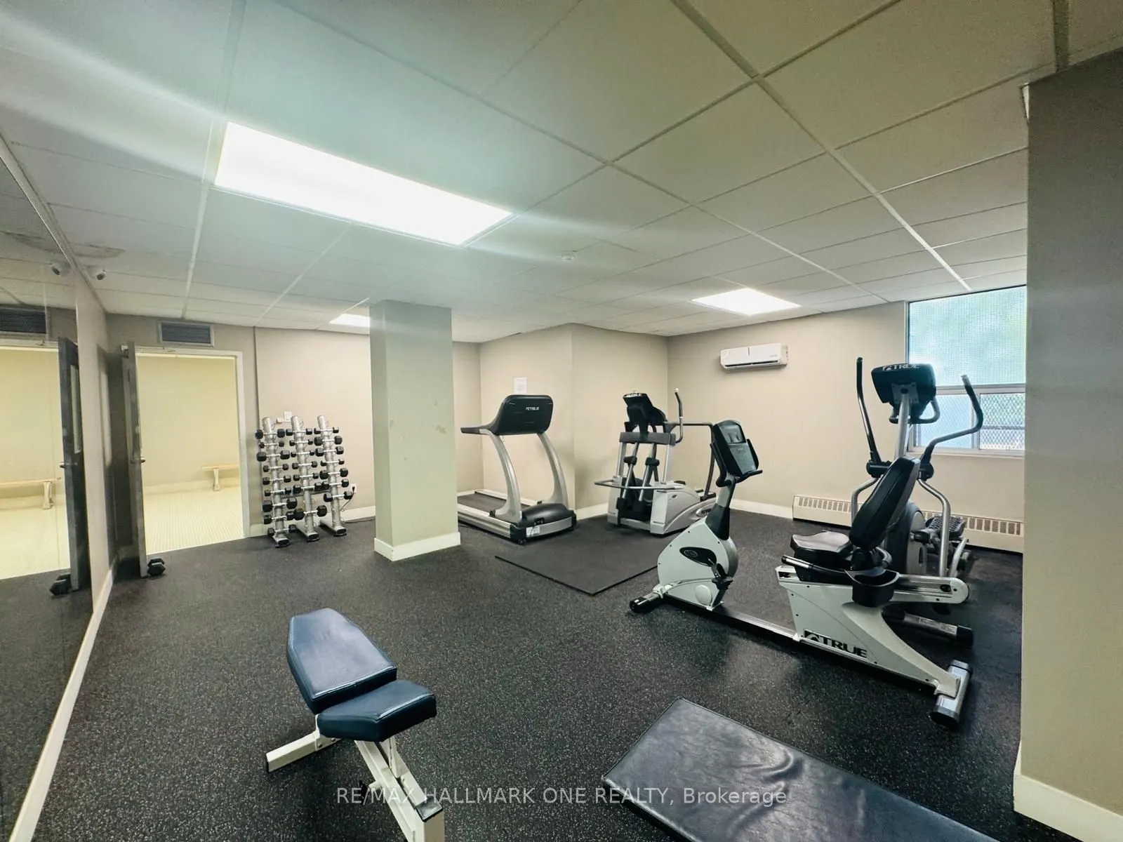 45 Sunrise Avenue E, #904