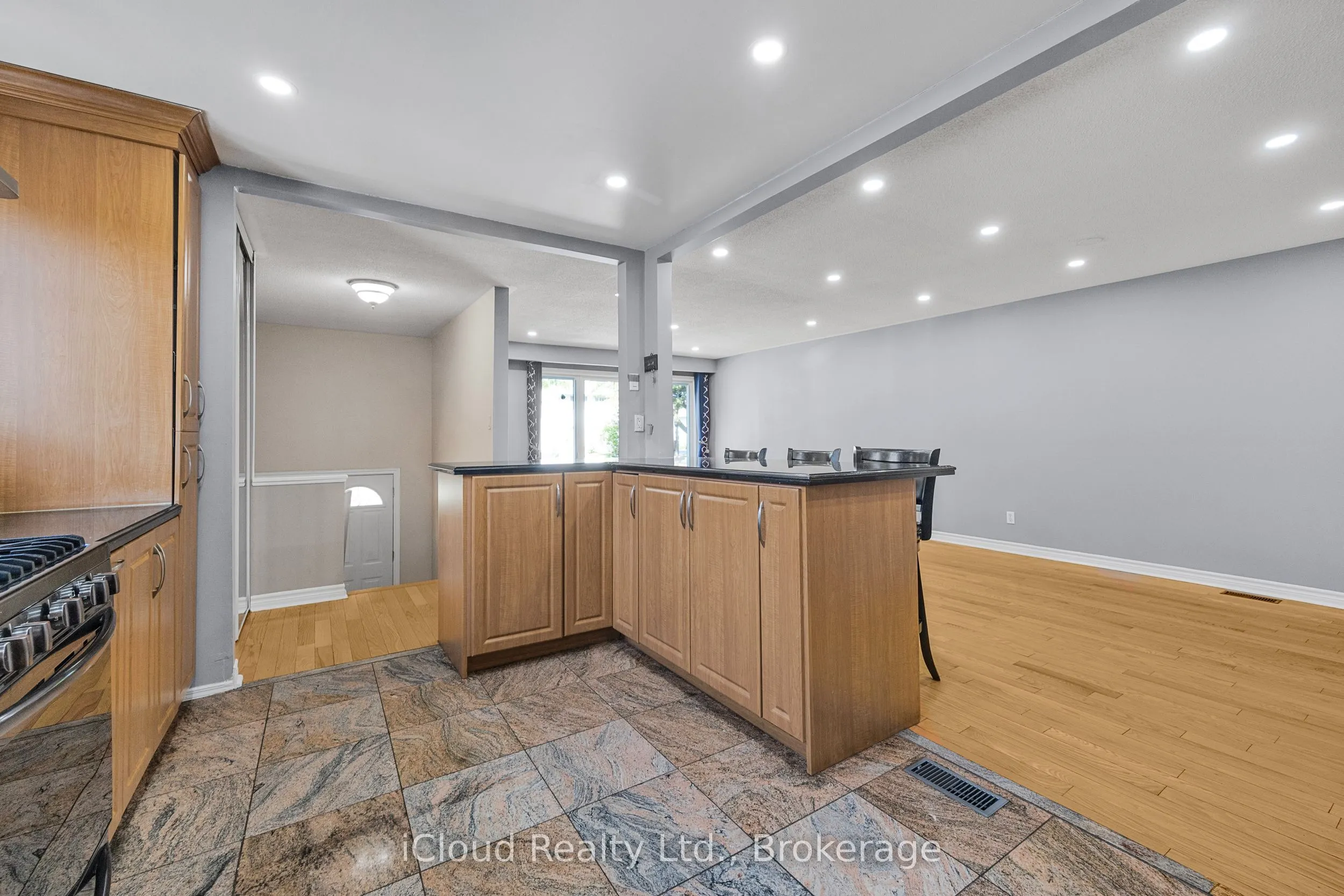 49 Tuscarora Drive