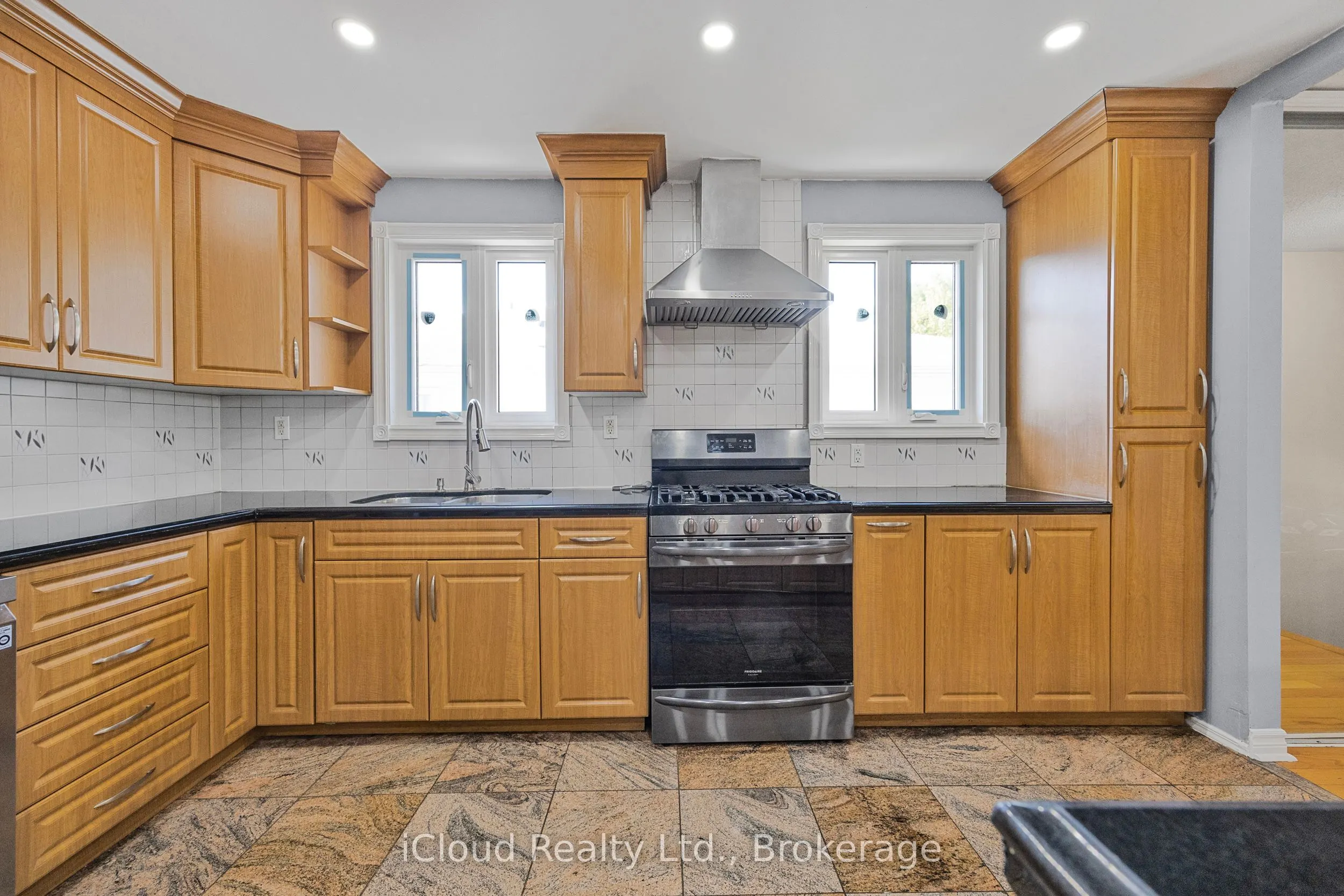 49 Tuscarora Drive
