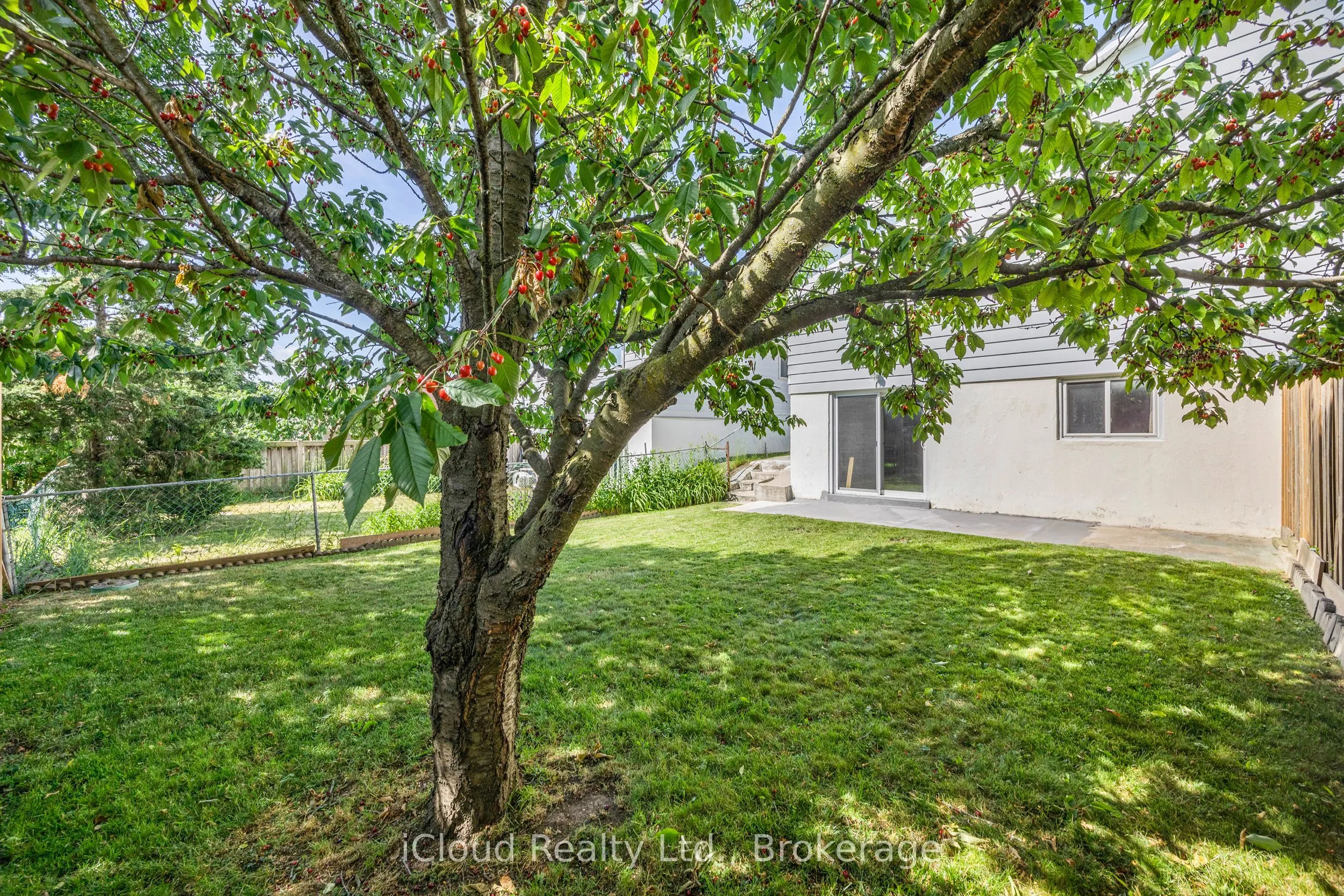 49 Tuscarora Drive