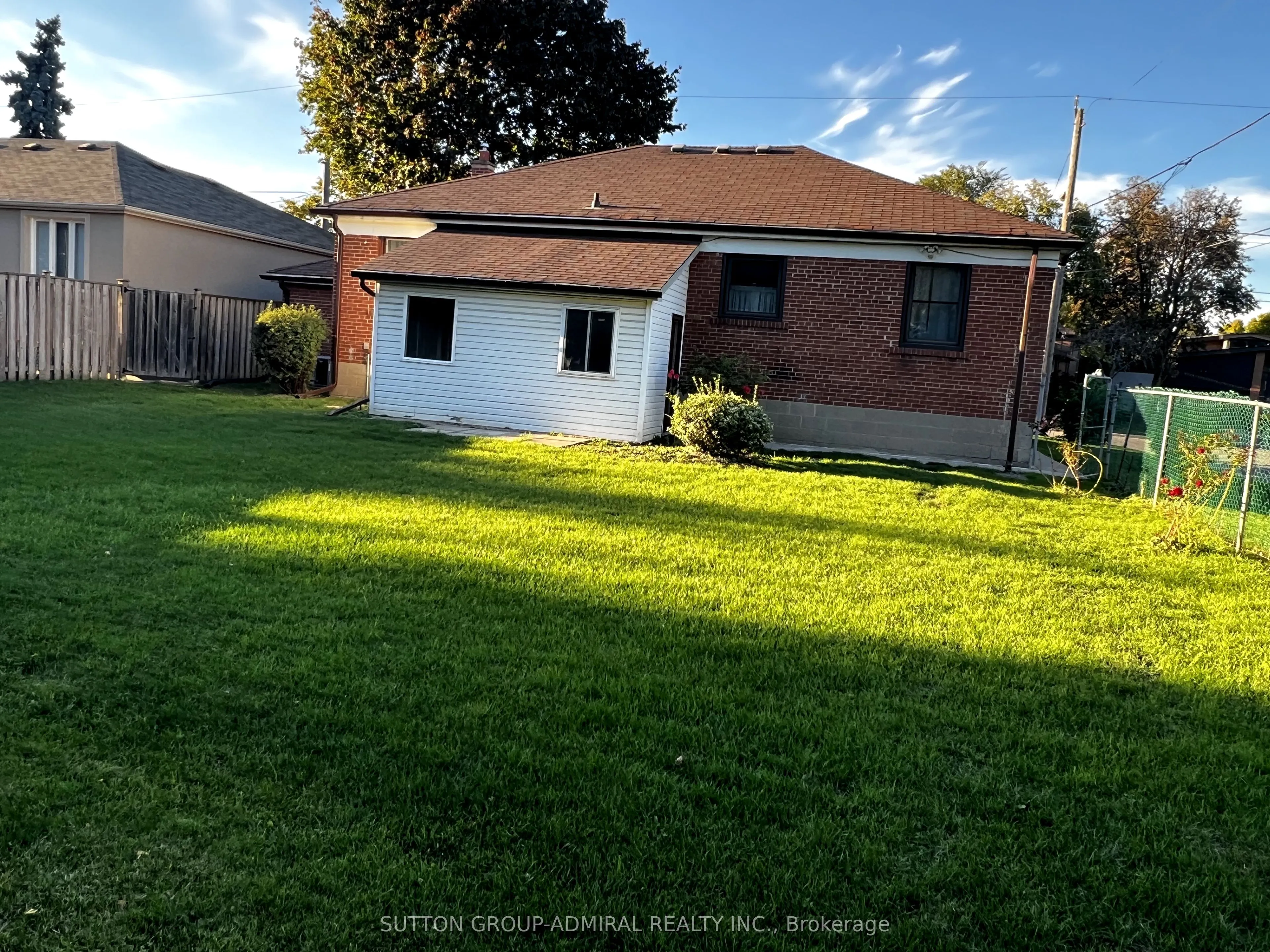 95 Almore Avenue
