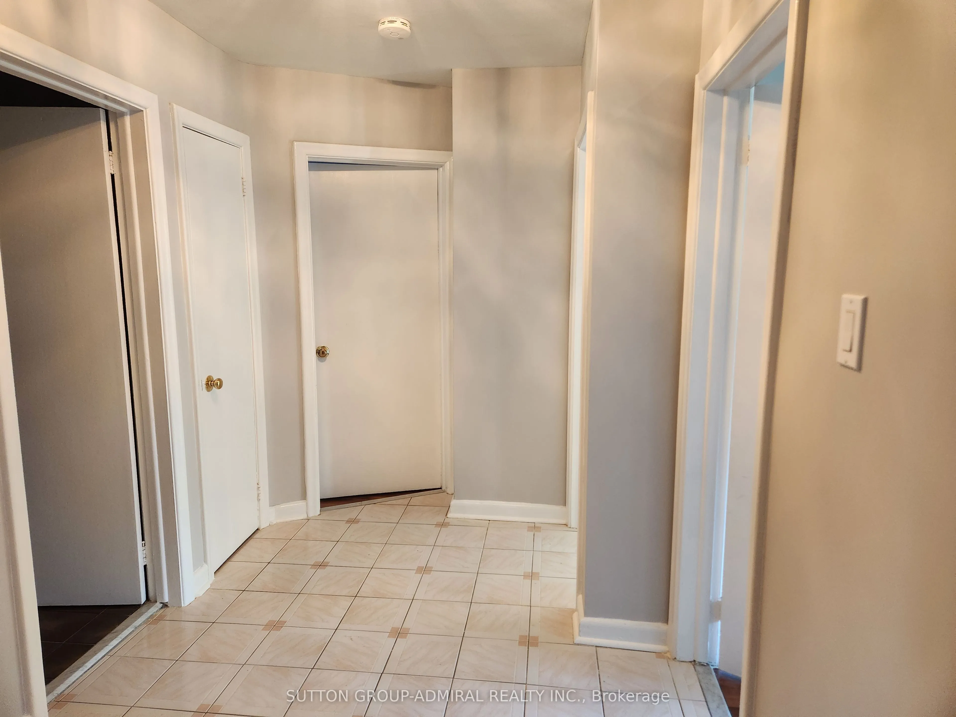 95 Almore Avenue