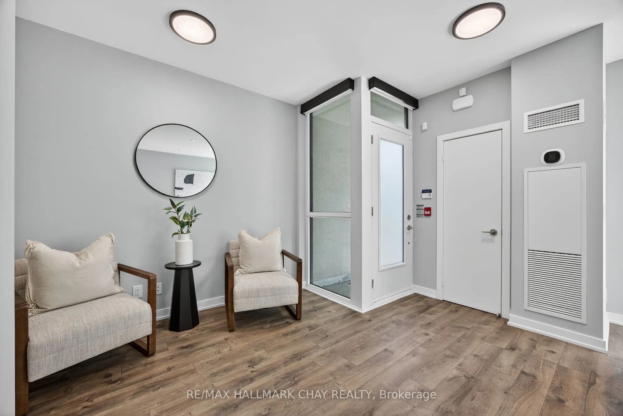 70 Lanark Avenue, #3