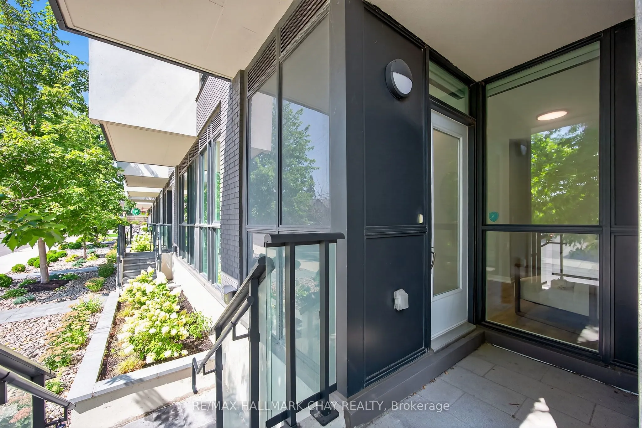 70 Lanark Avenue, #3