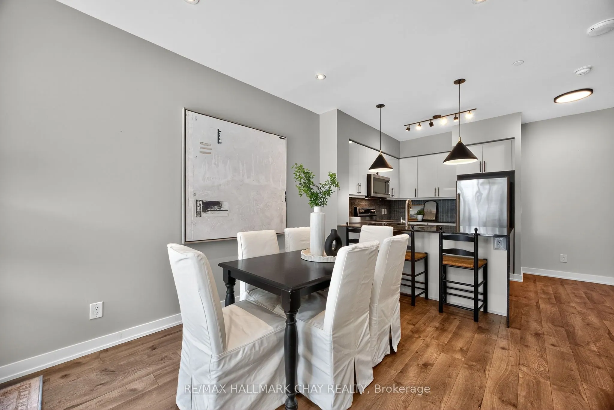 70 Lanark Avenue, #3