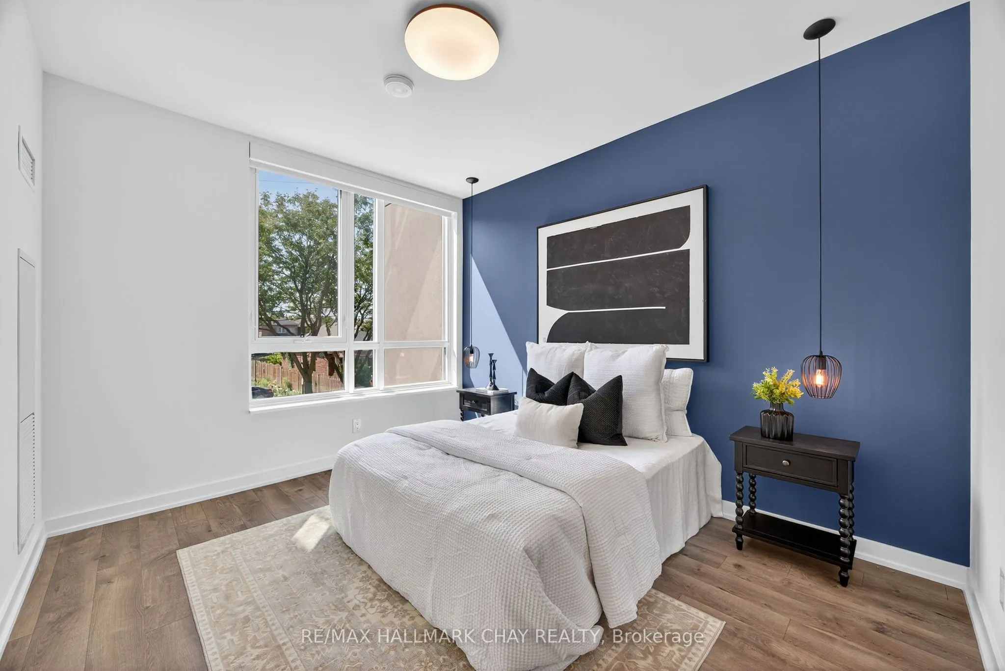 70 Lanark Avenue, #3