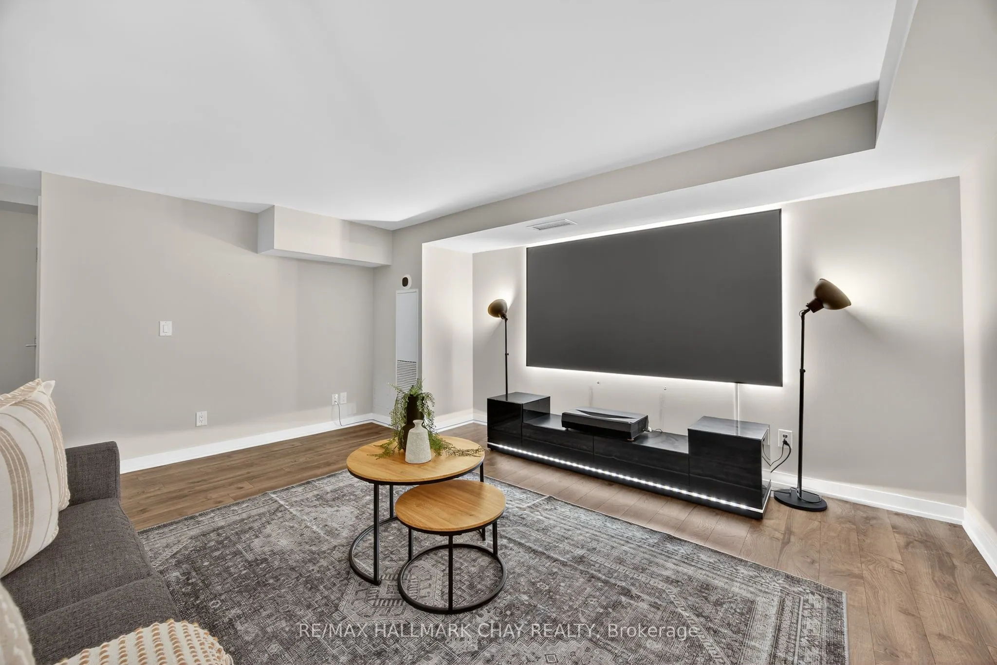 70 Lanark Avenue, #3