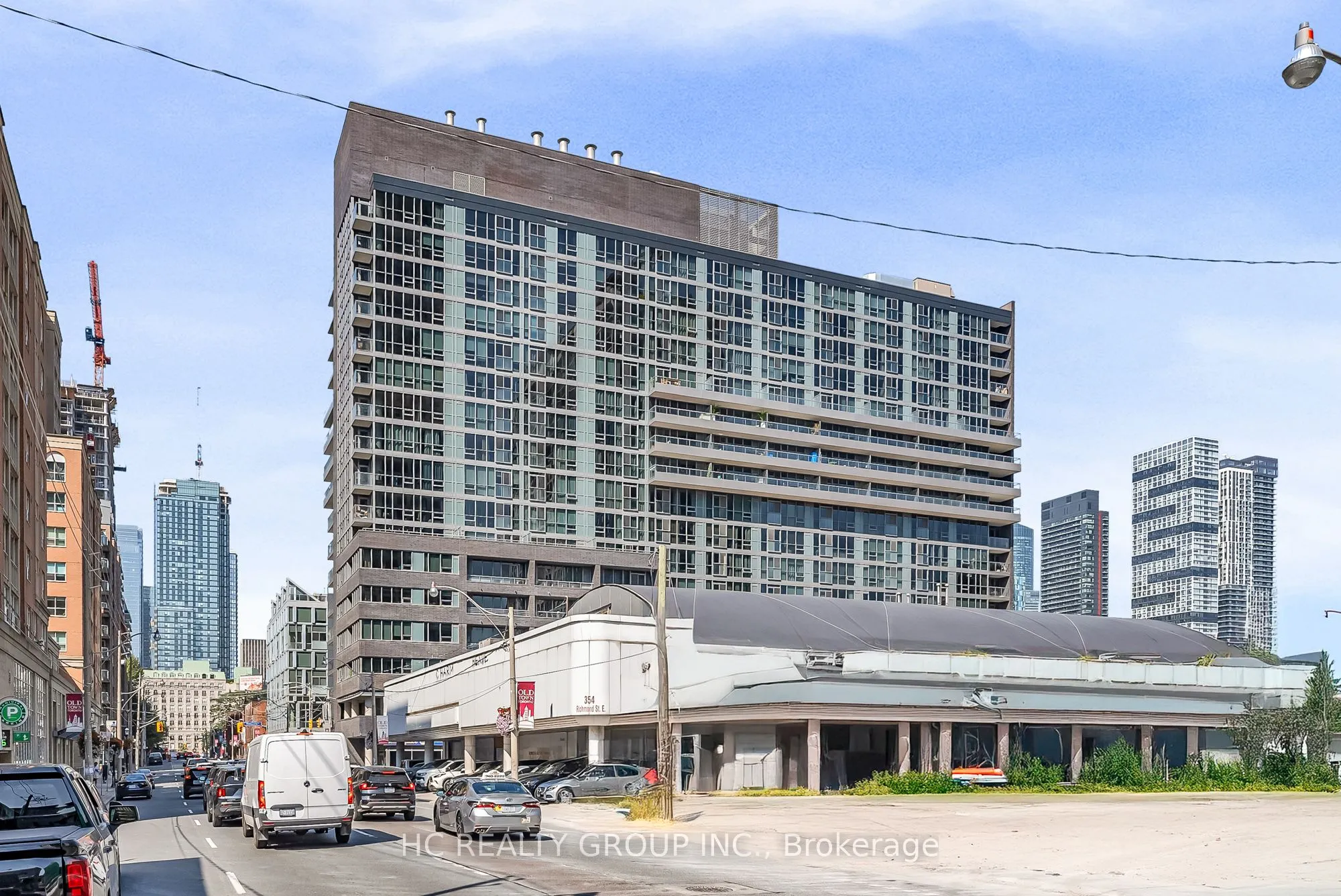 320 Richmond Street E, #322