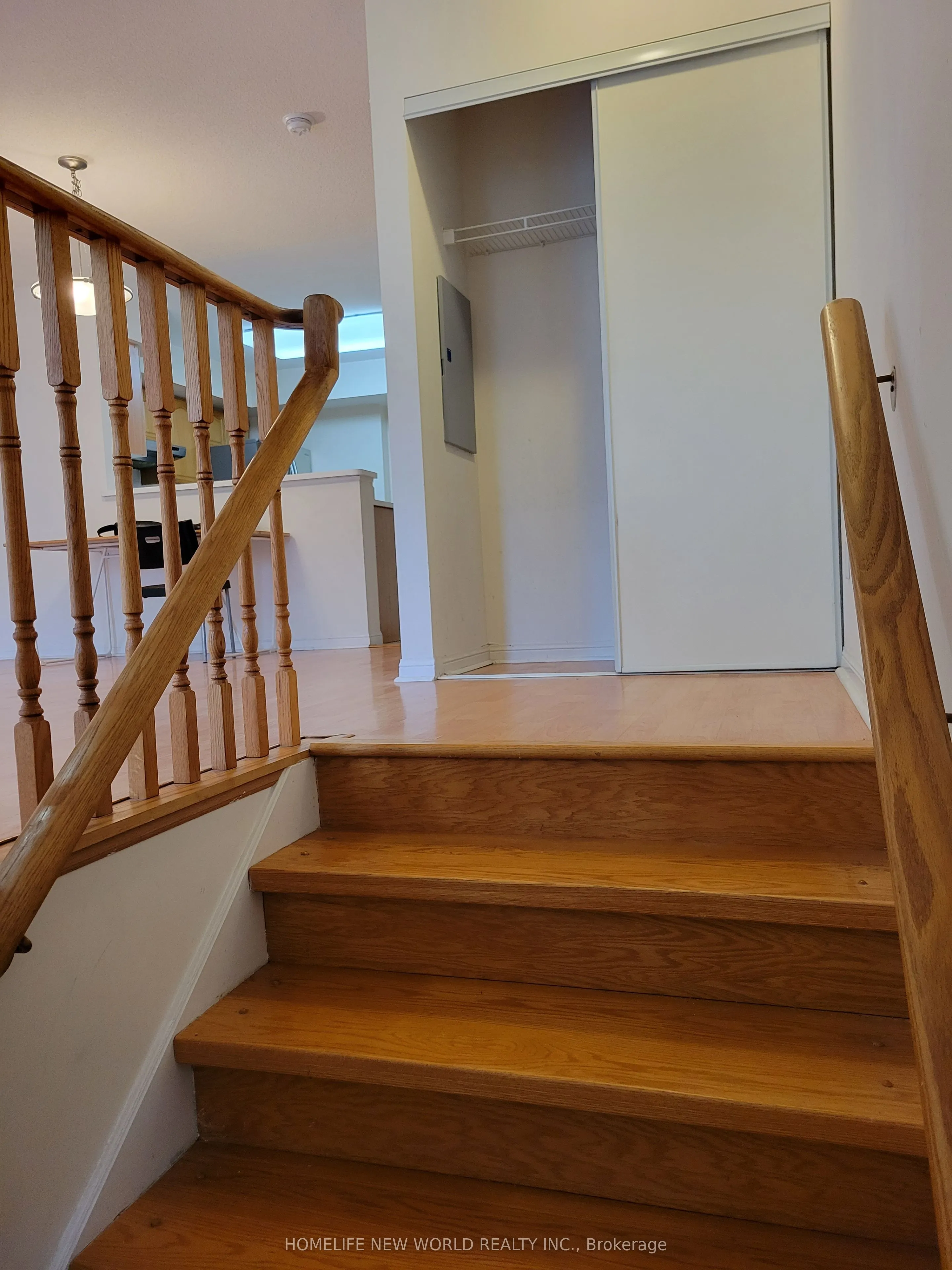 725 Grandview Way, #250