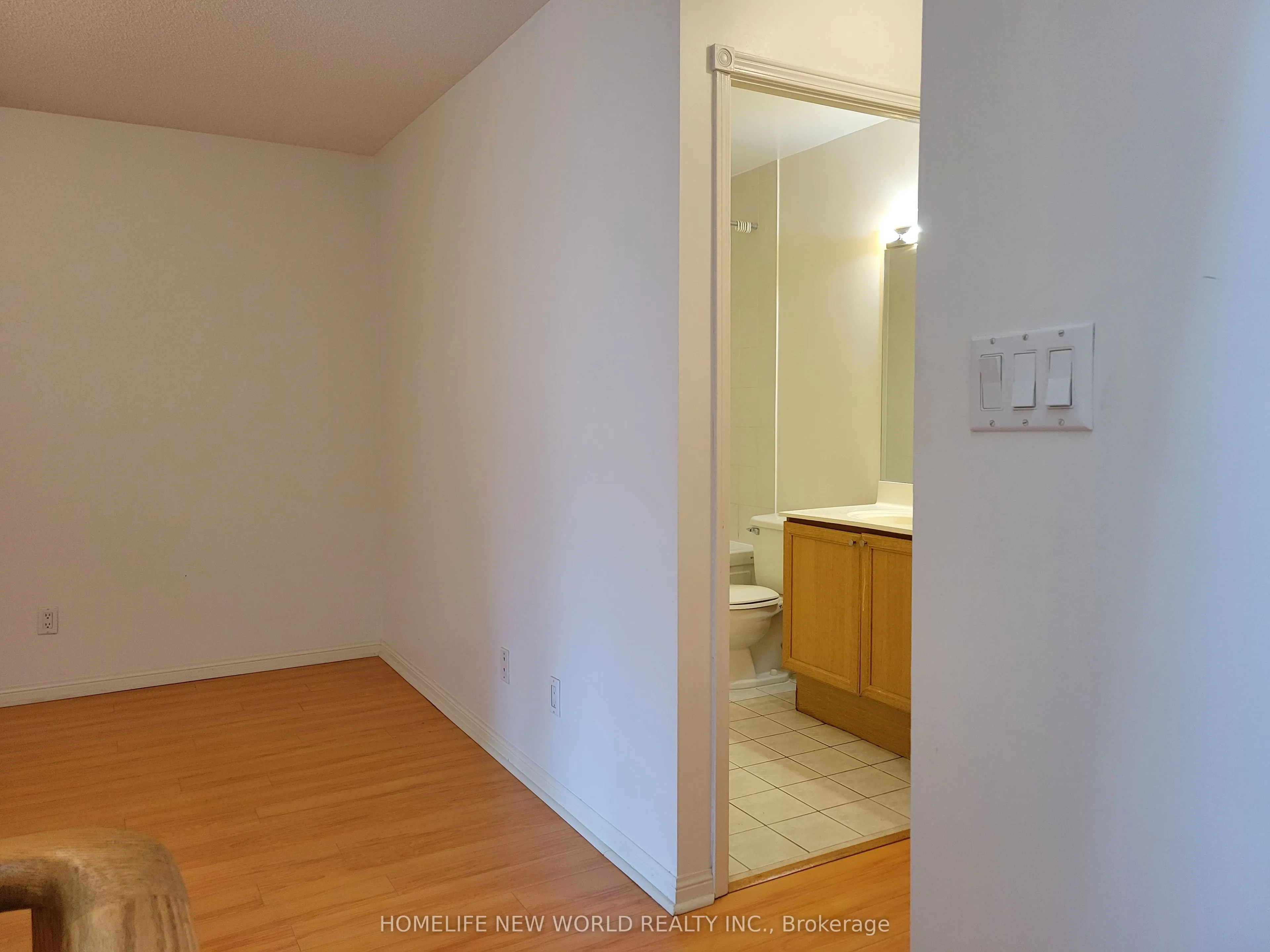 725 Grandview Way, #250