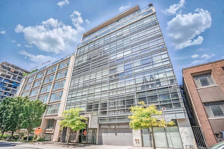42 Camden Street, #204