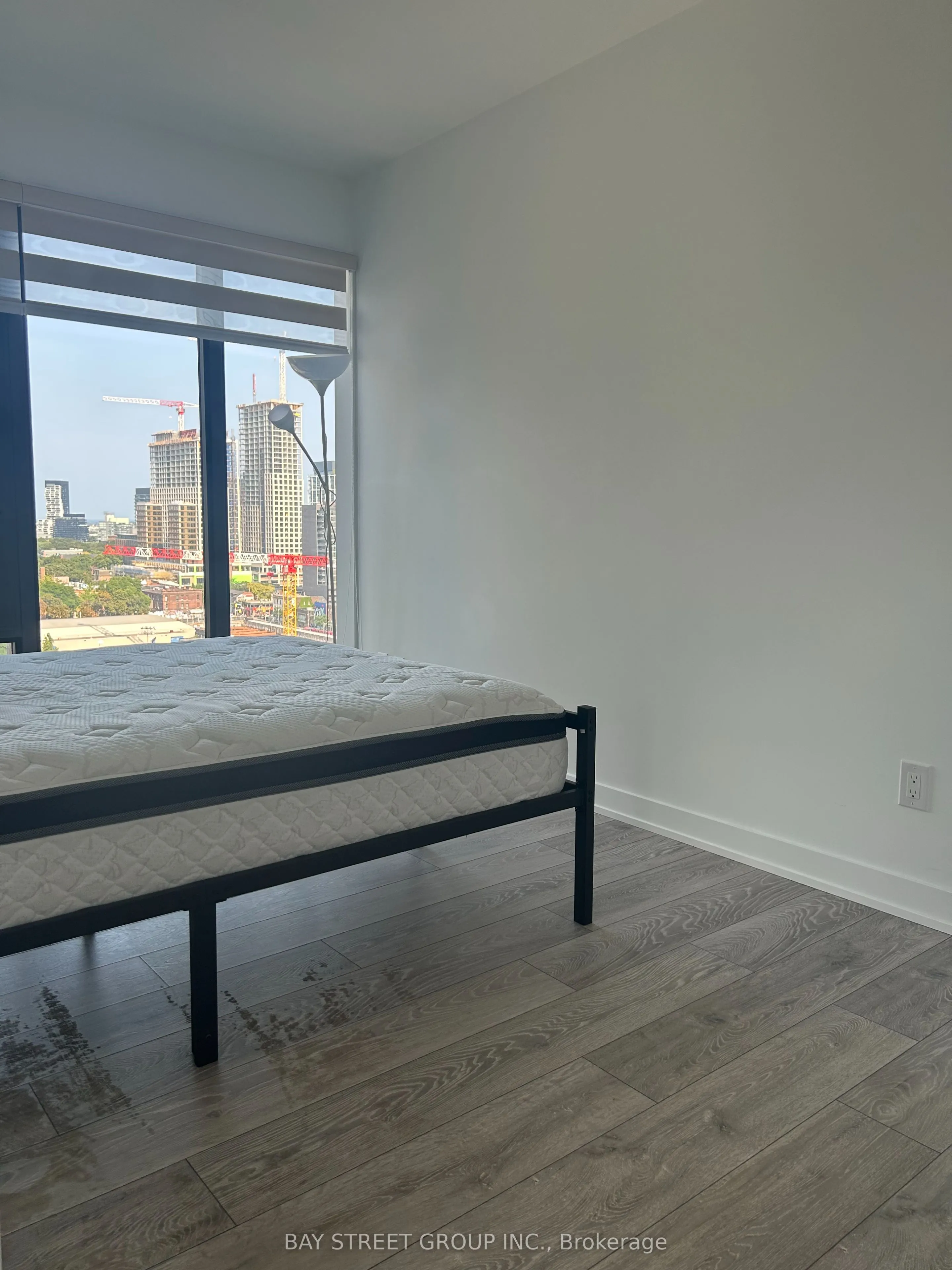 47 Mutual Street, #1305