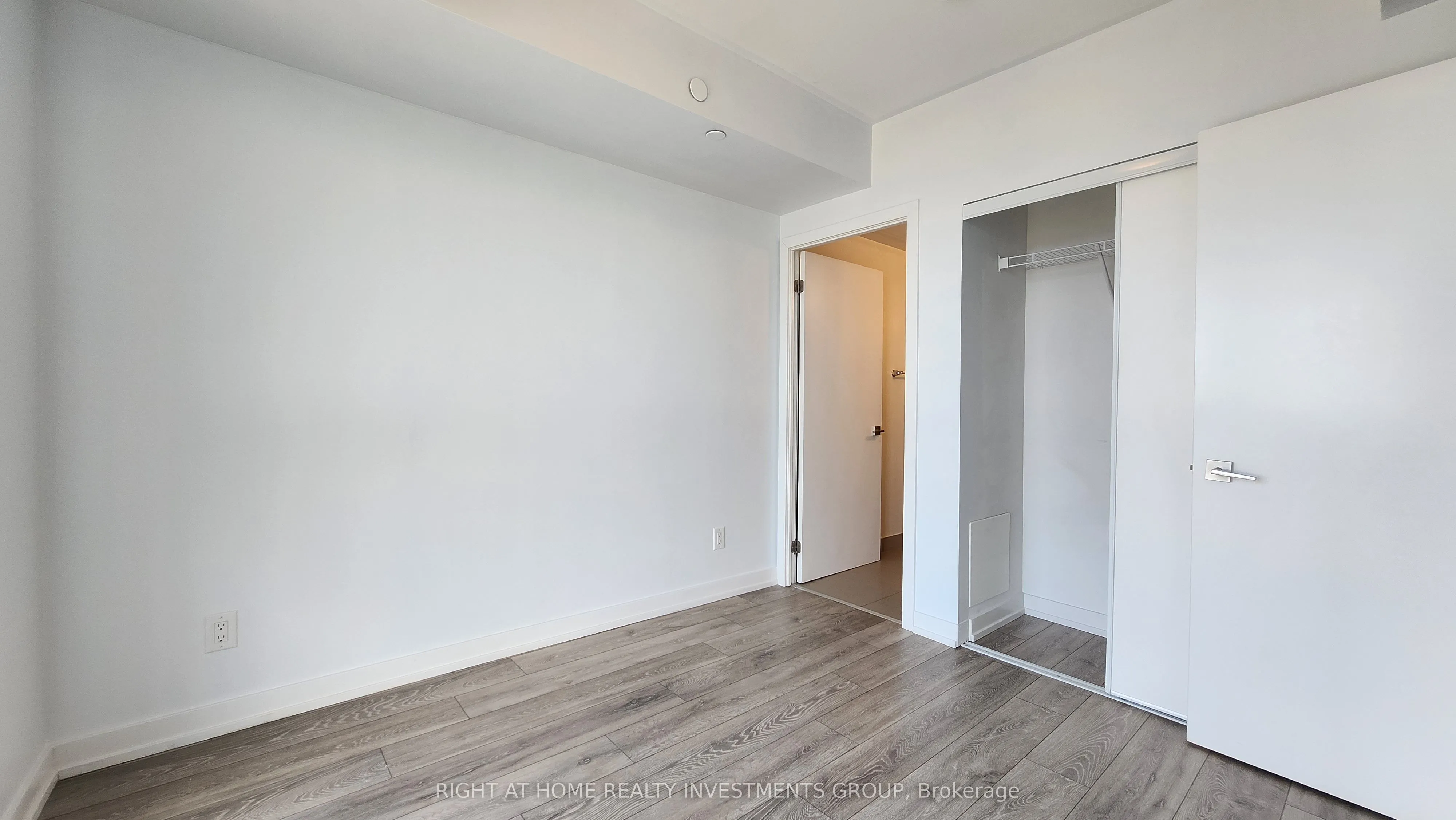 159 Wellesley Street E, #3305