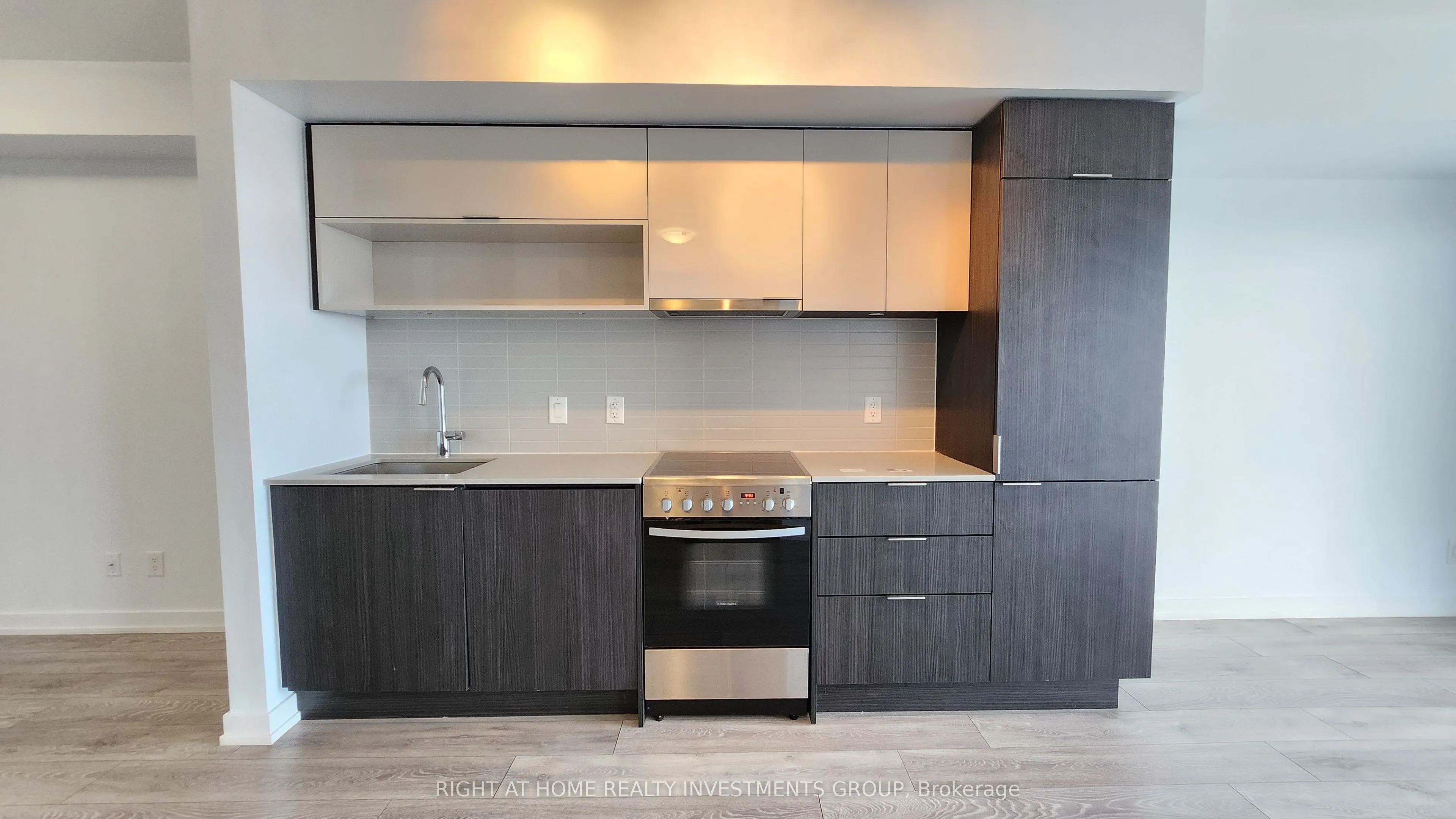 159 Wellesley Street E, #3305