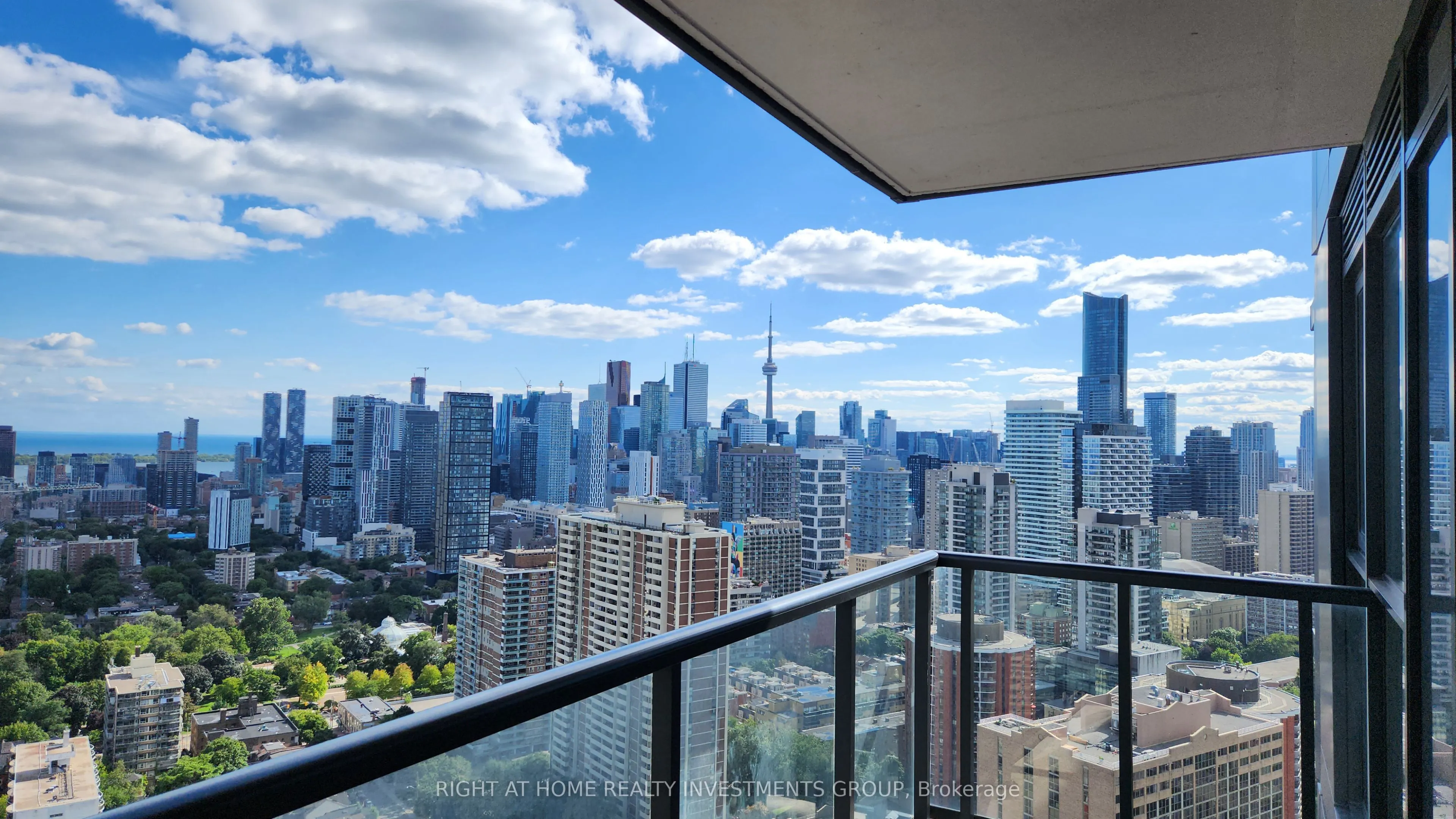 159 Wellesley Street E, #3305