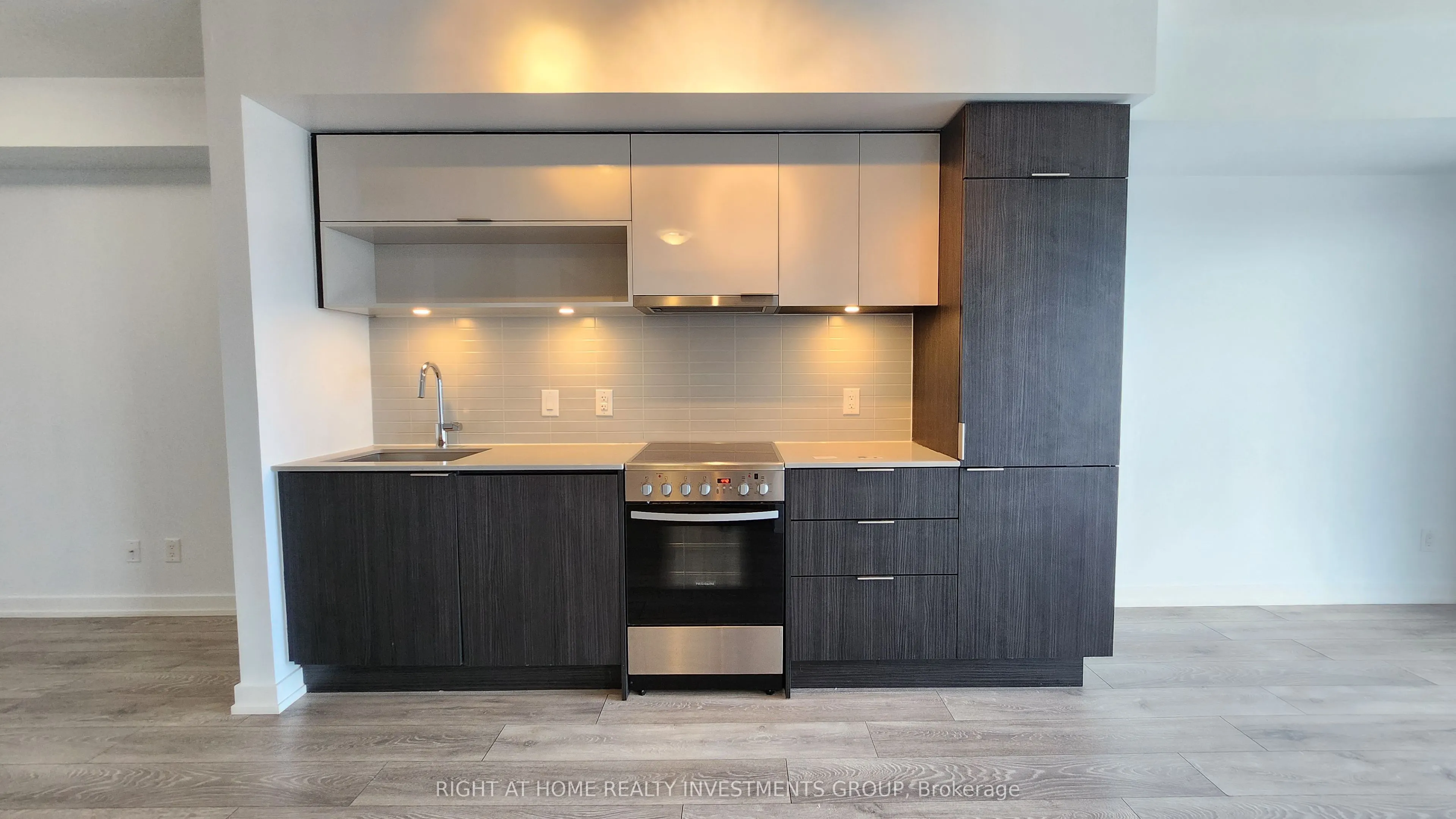 159 Wellesley Street E, #3305