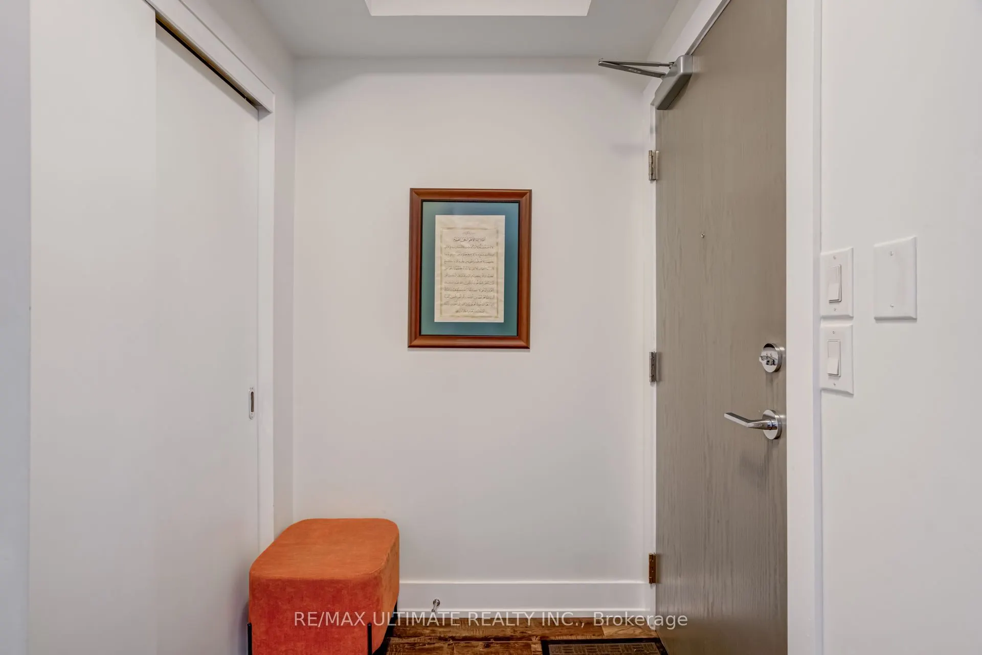21 Widmer Street, #4110