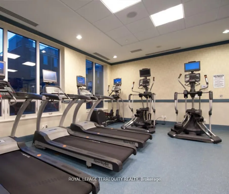 105 Harrison Garden Boulevard, #1405