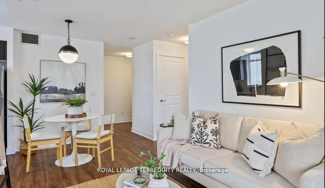 105 Harrison Garden Boulevard, #1405