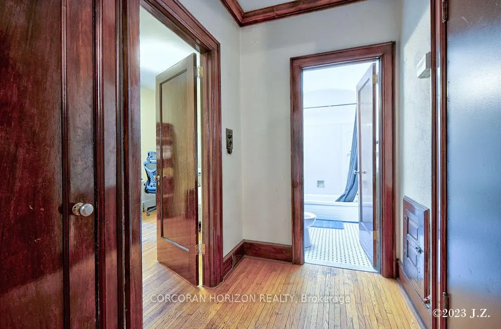 21 Castle Knock Road, #1