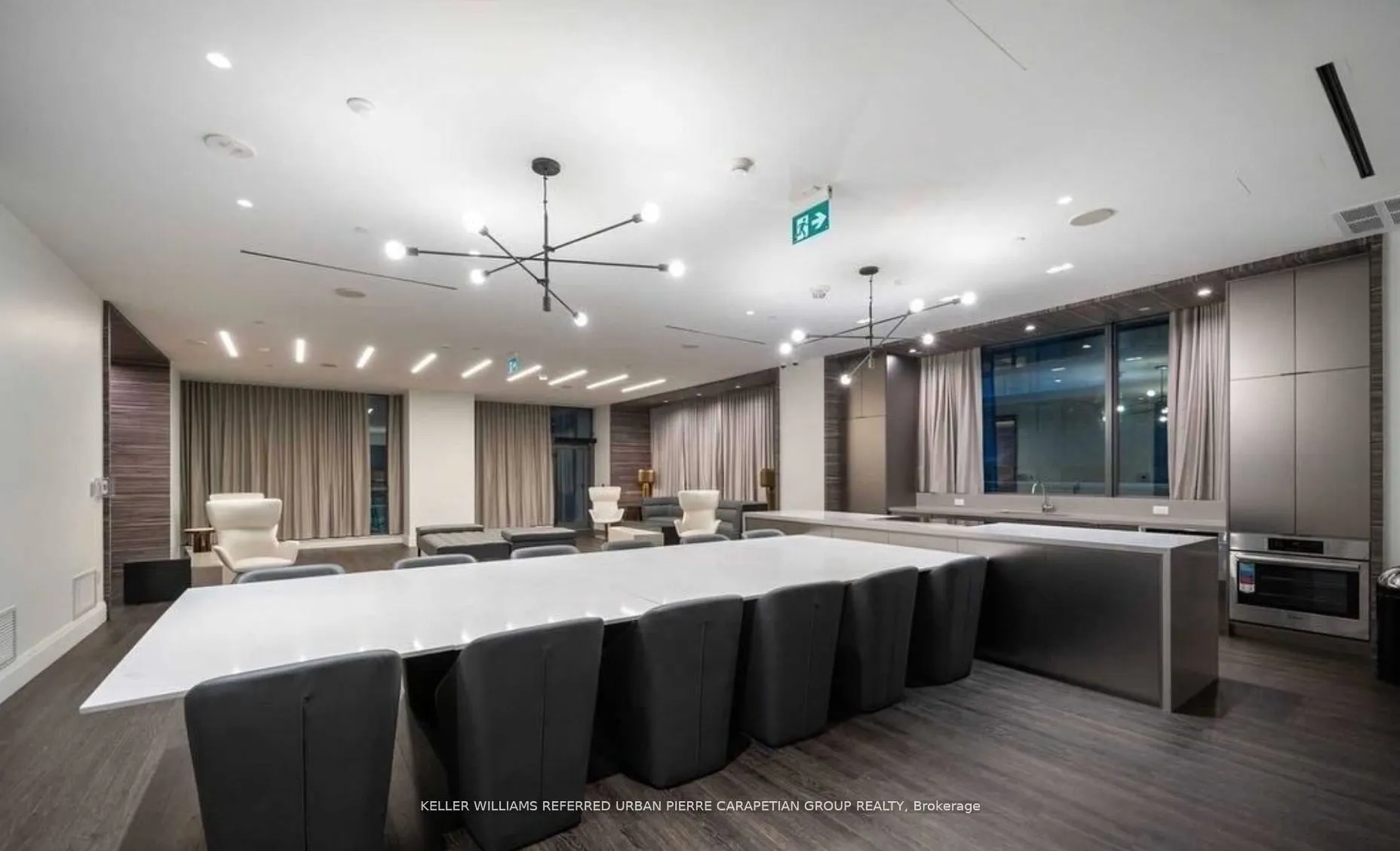 39 Roehampton Avenue, #408