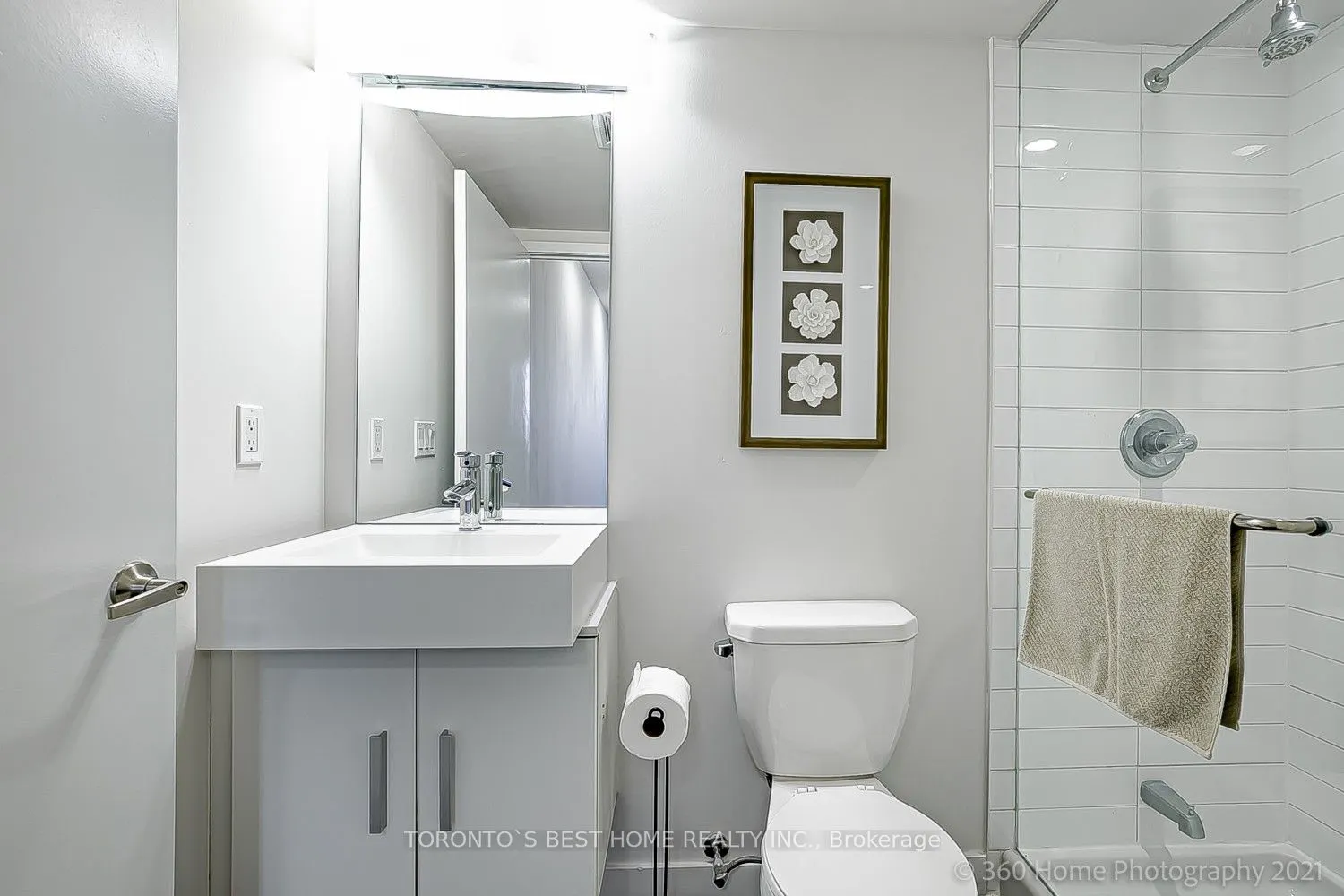 418 Lake Shore Boulevard W, #Master