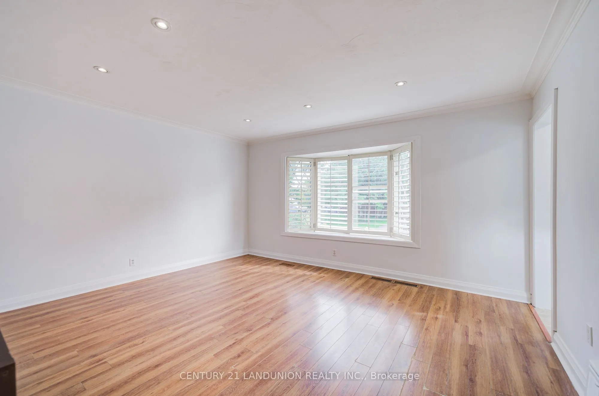 200 Elmhurst Avenue