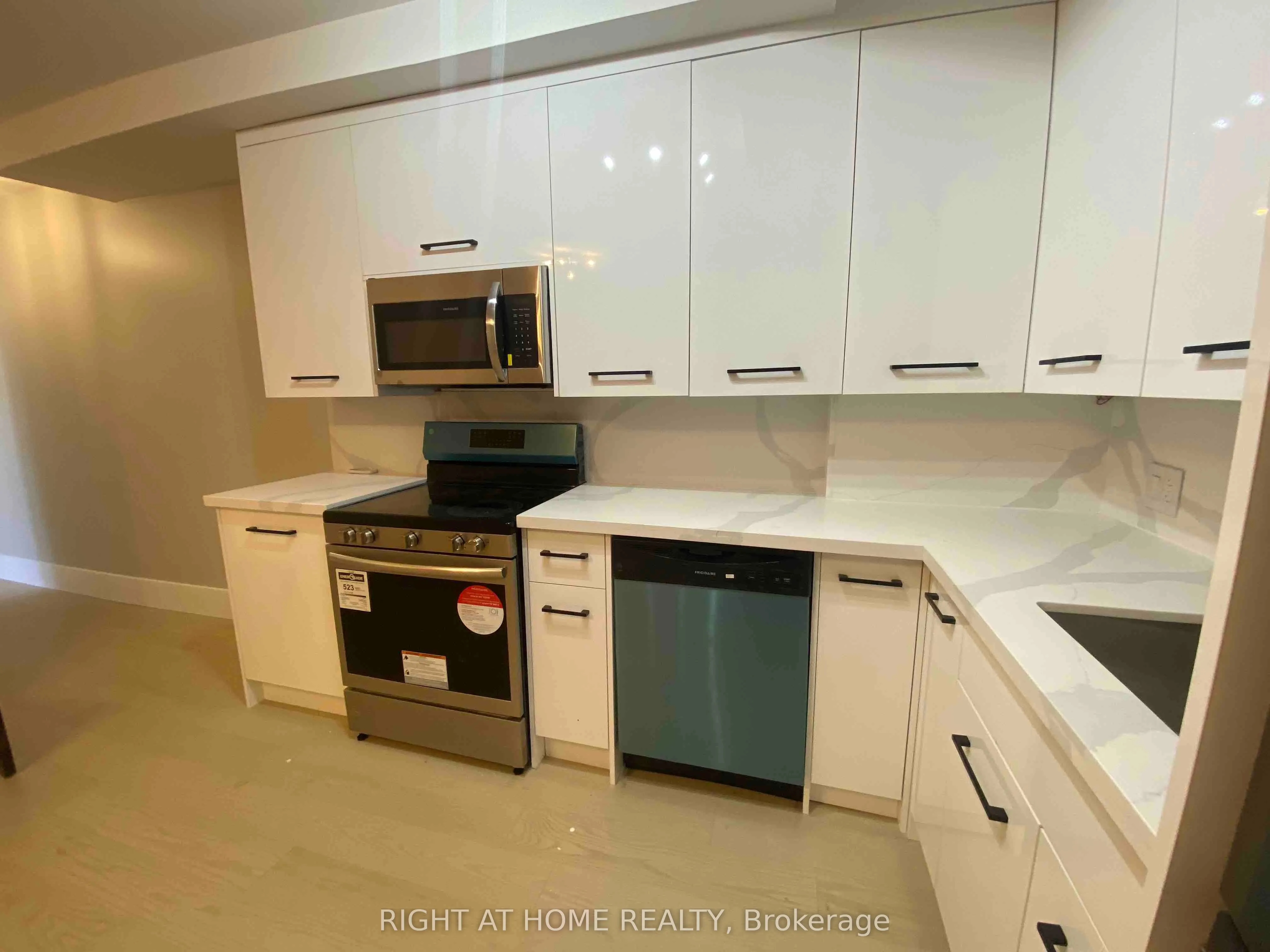 993 Bloor Street W, #202
