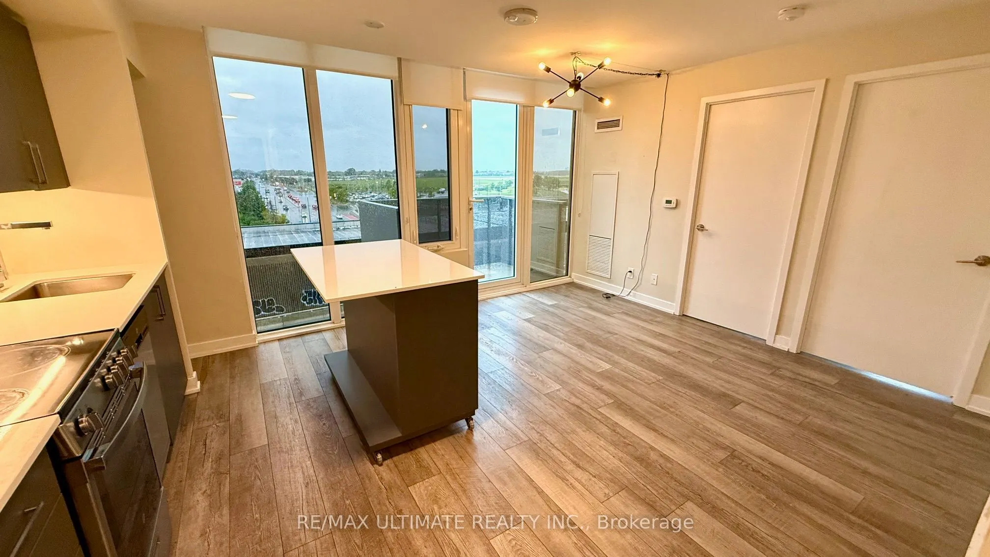 38 Monte Kwinter Court, #720