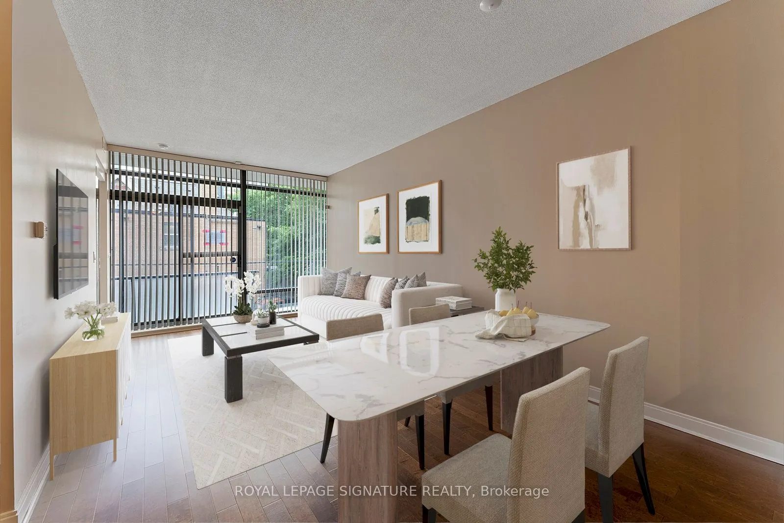 21 Scollard Street, #209