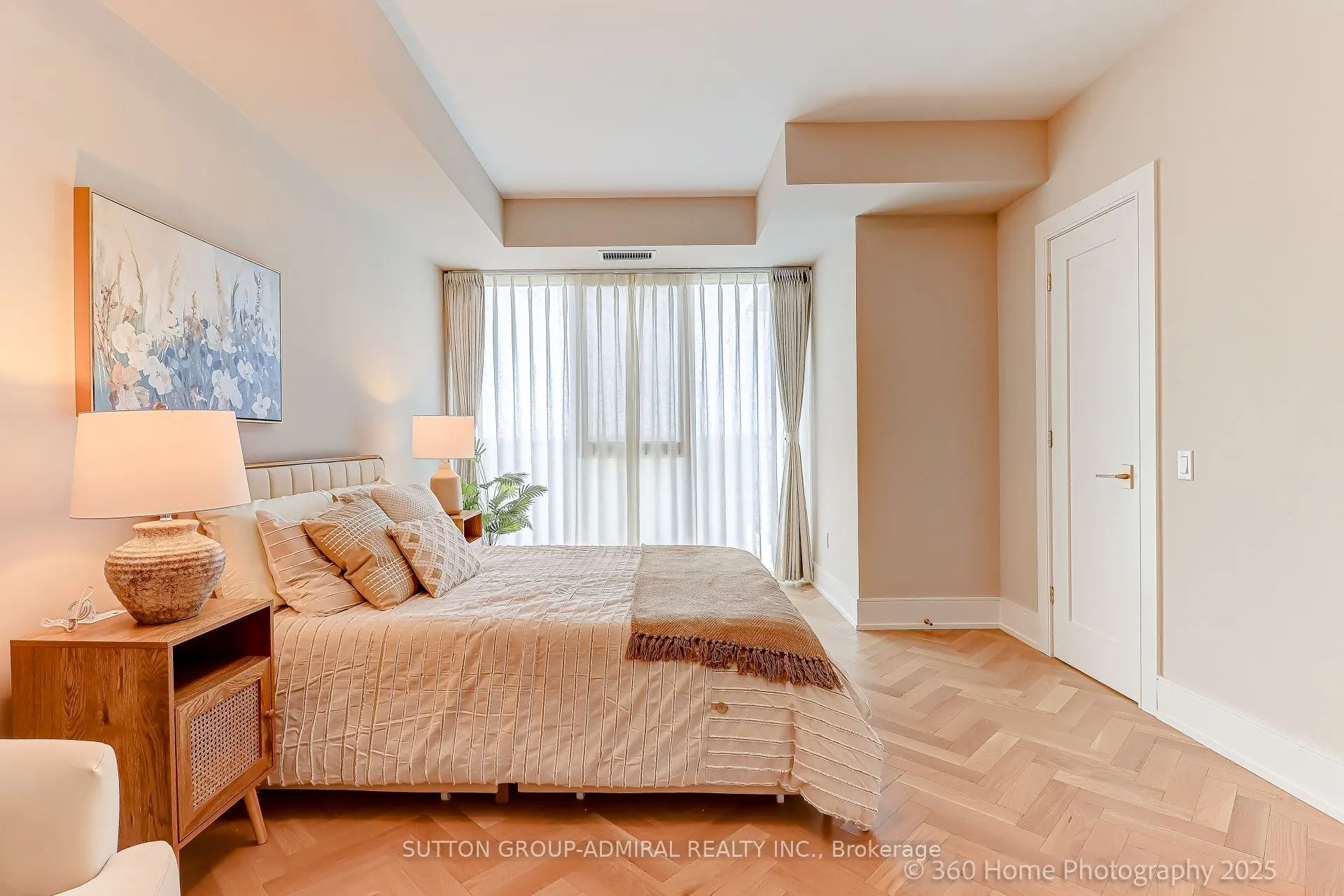 10 Inn On The Park Drive, #3009