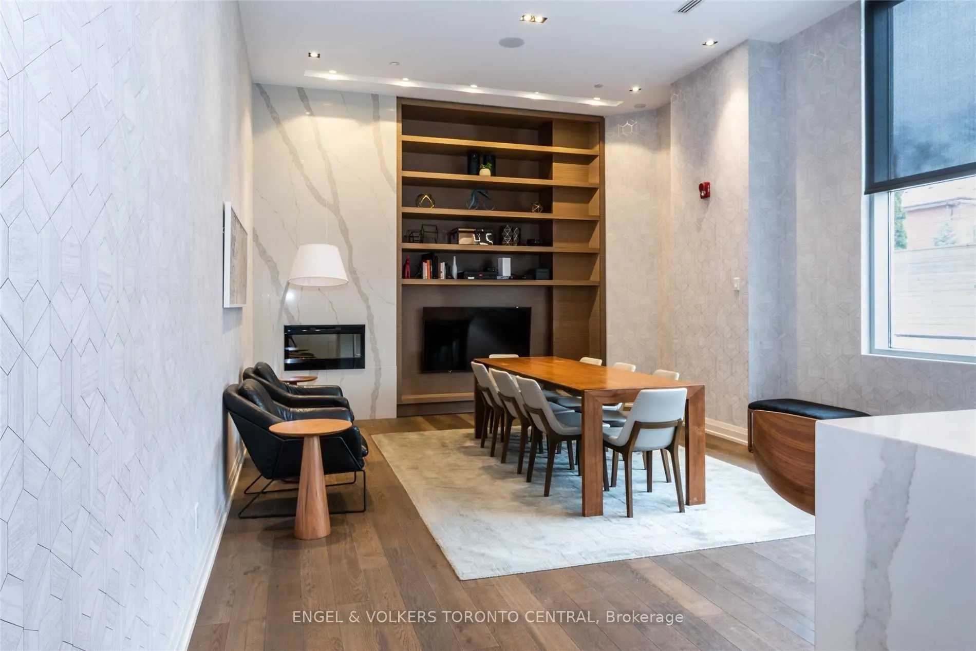 835 St Clair Avenue W, #512