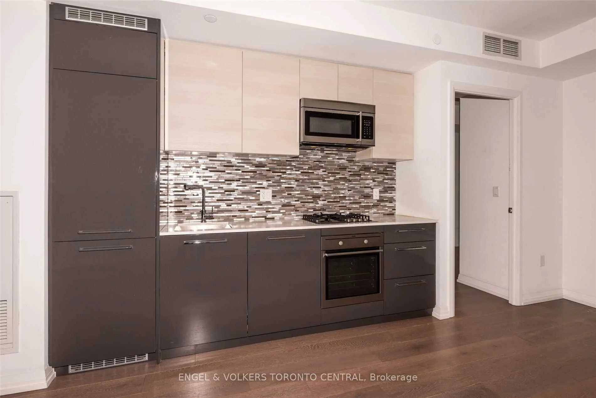 835 St Clair Avenue W, #512