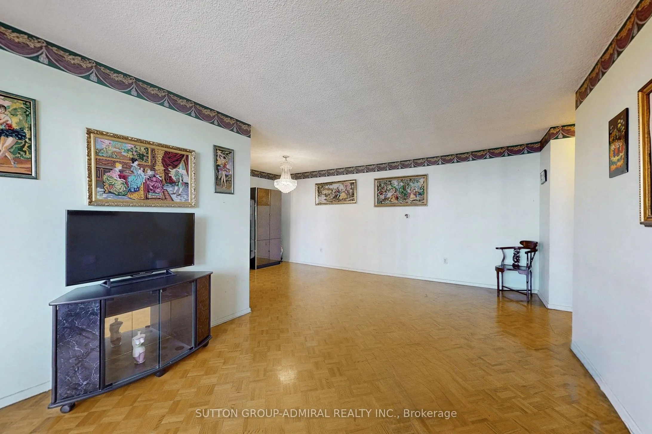 205 Hilda Avenue, #1205