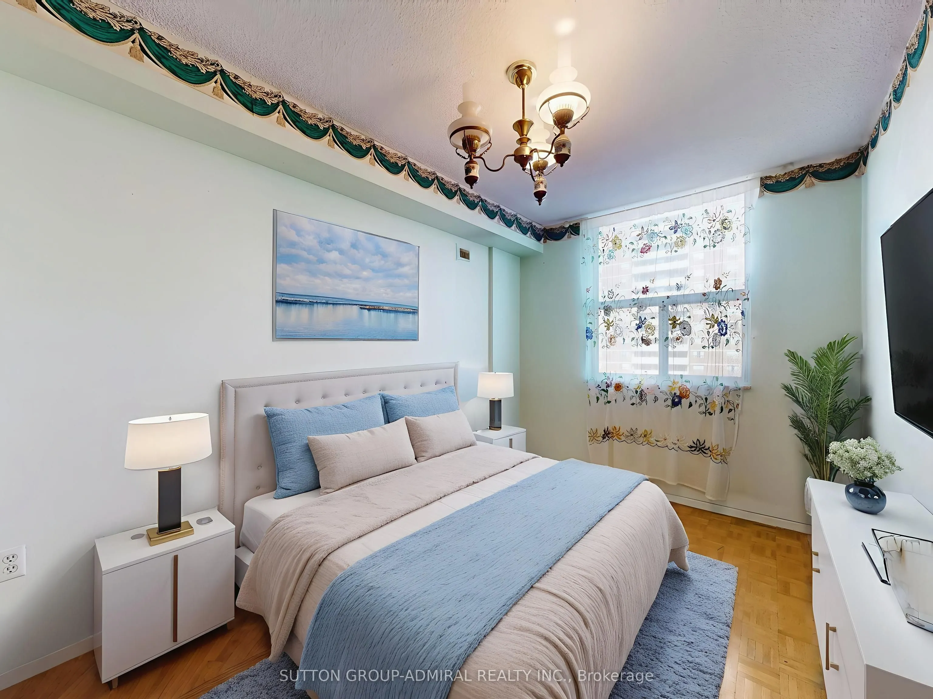205 Hilda Avenue, #1205