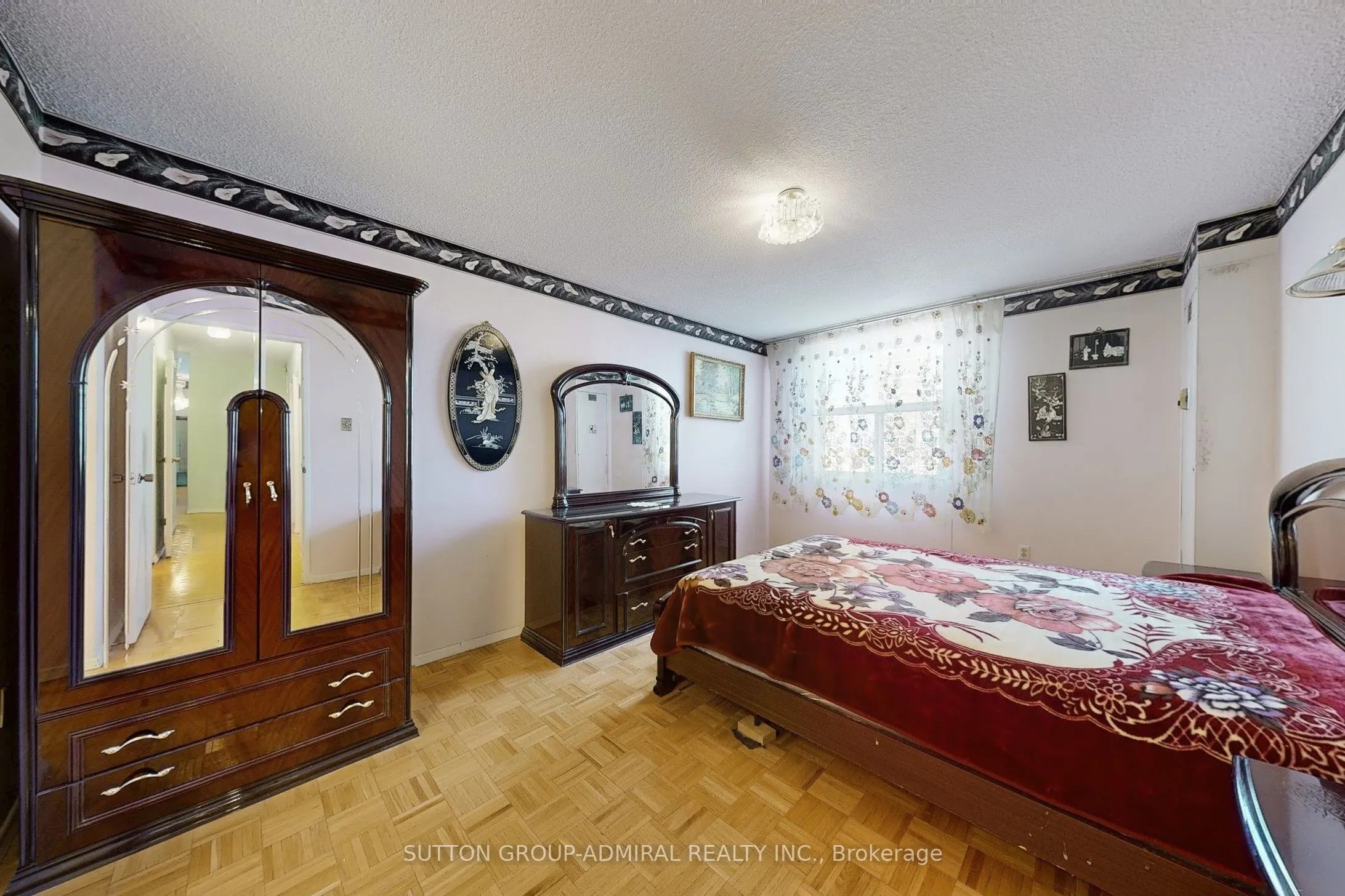 205 Hilda Avenue, #1205