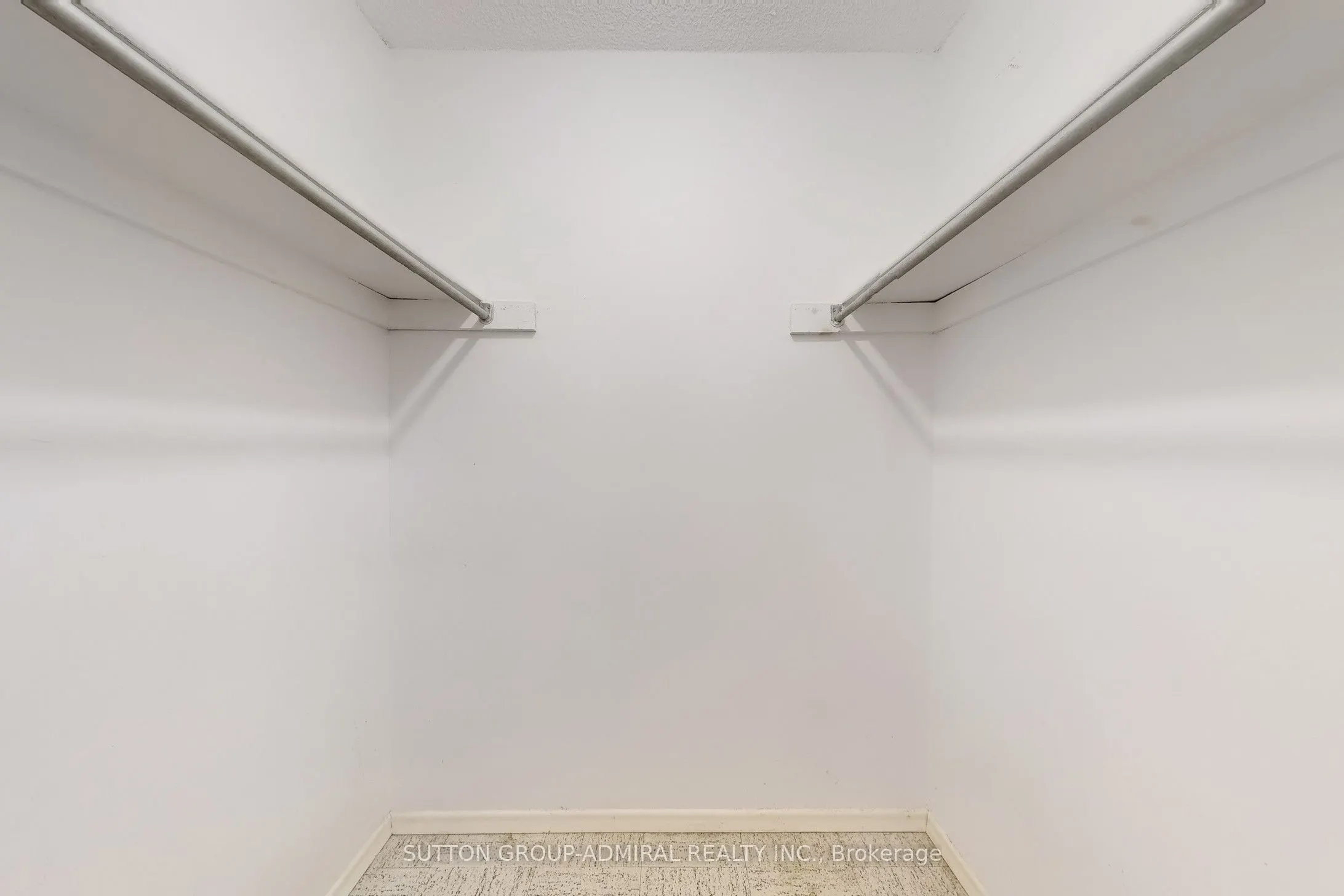 205 Hilda Avenue, #1205