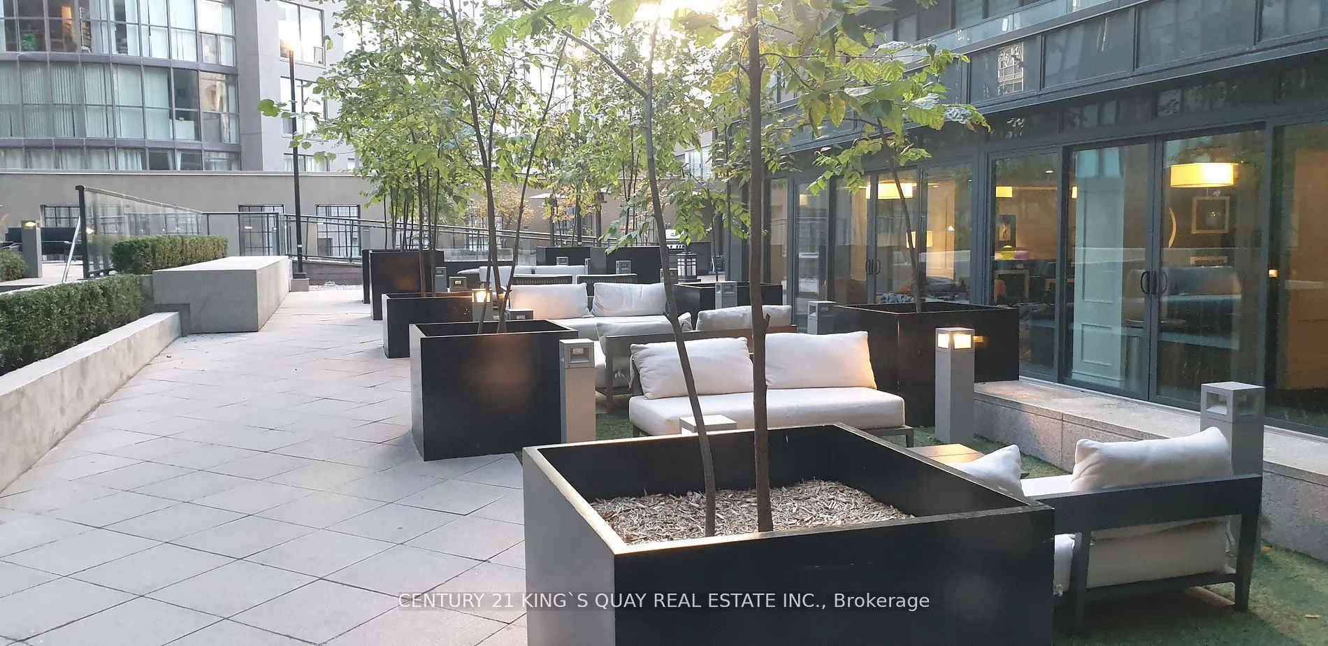 955 Bay Street, #2808