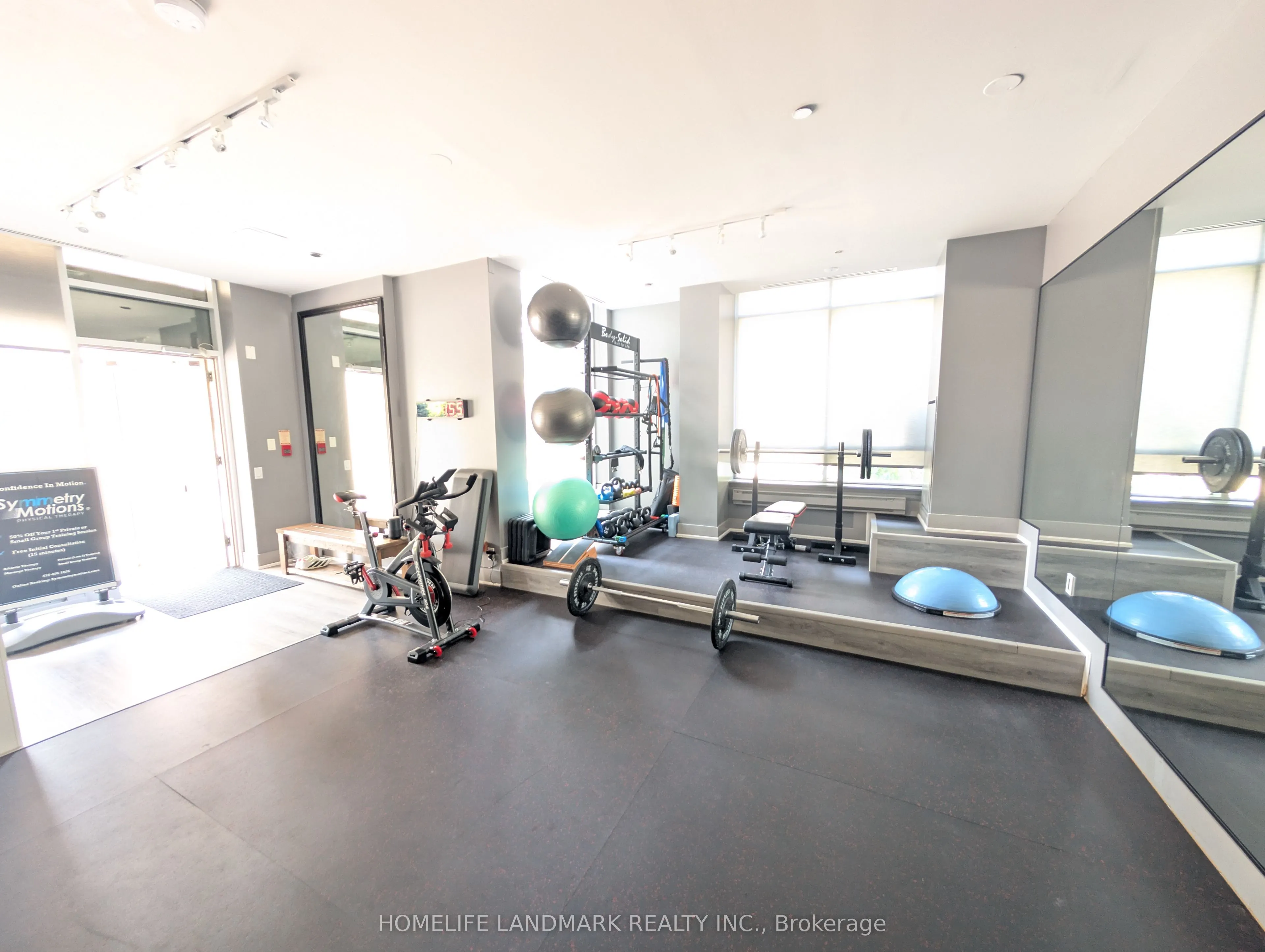 510 Queens Quay W