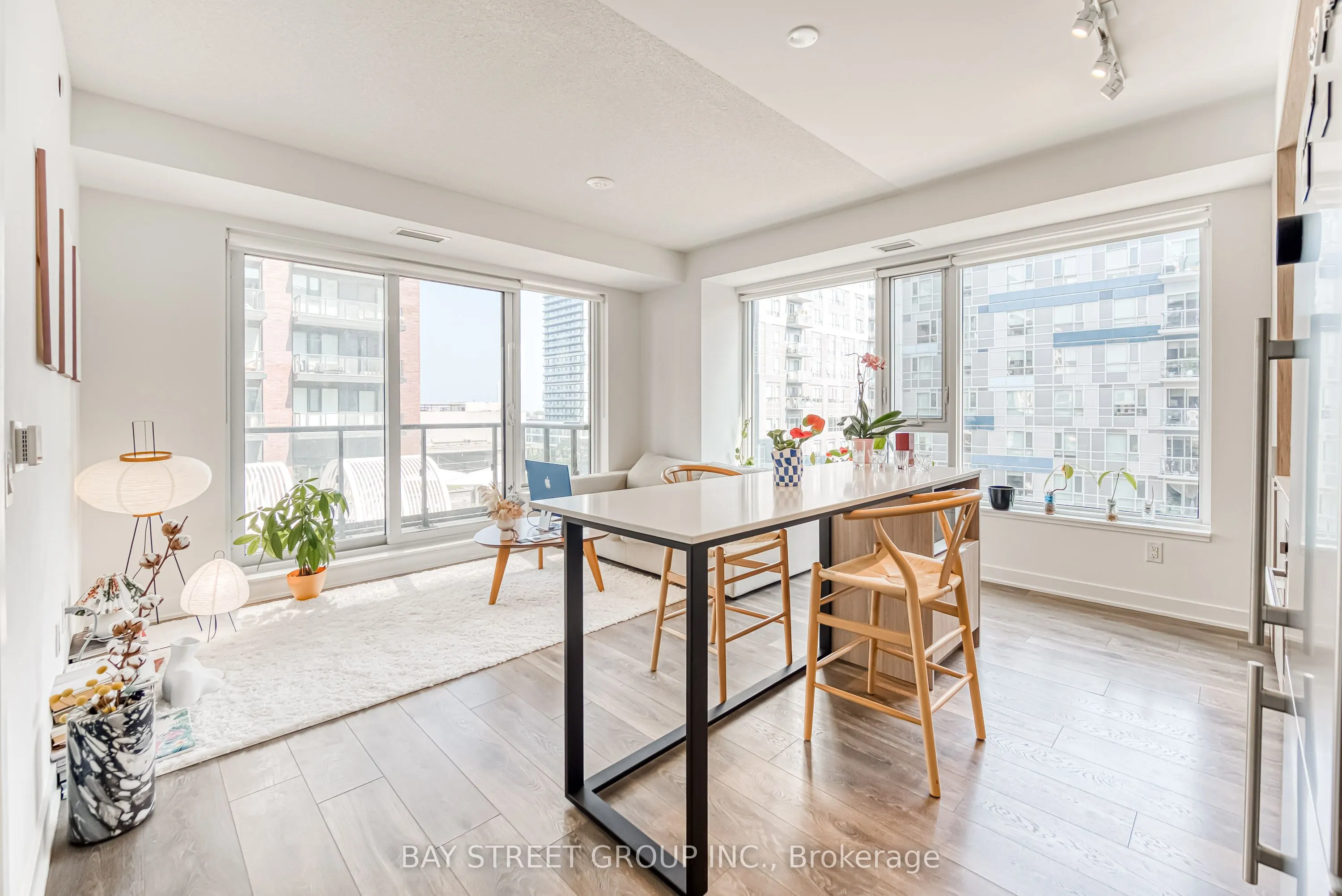 35 Tubman Street, #513