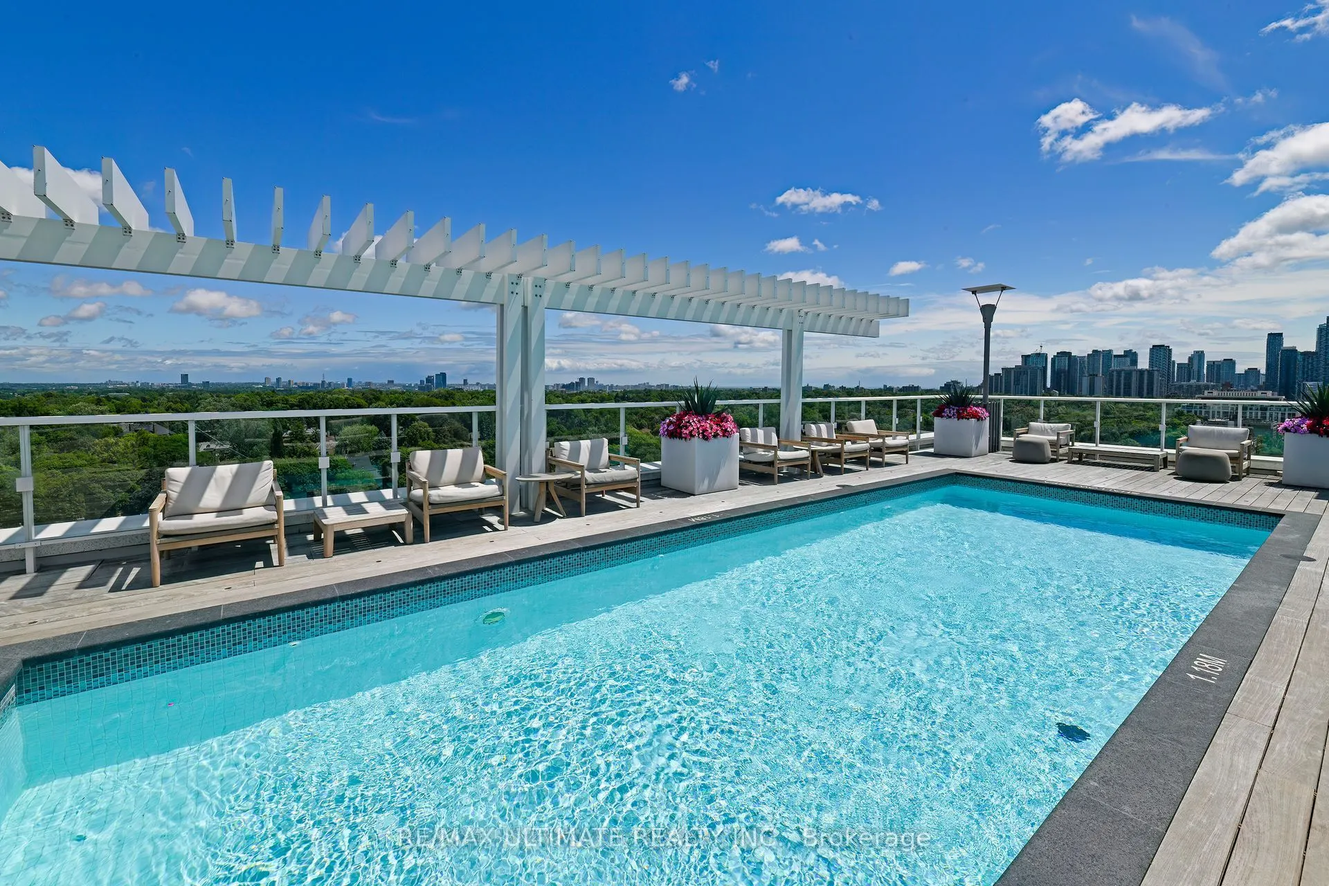 3018 Yonge Street, #806
