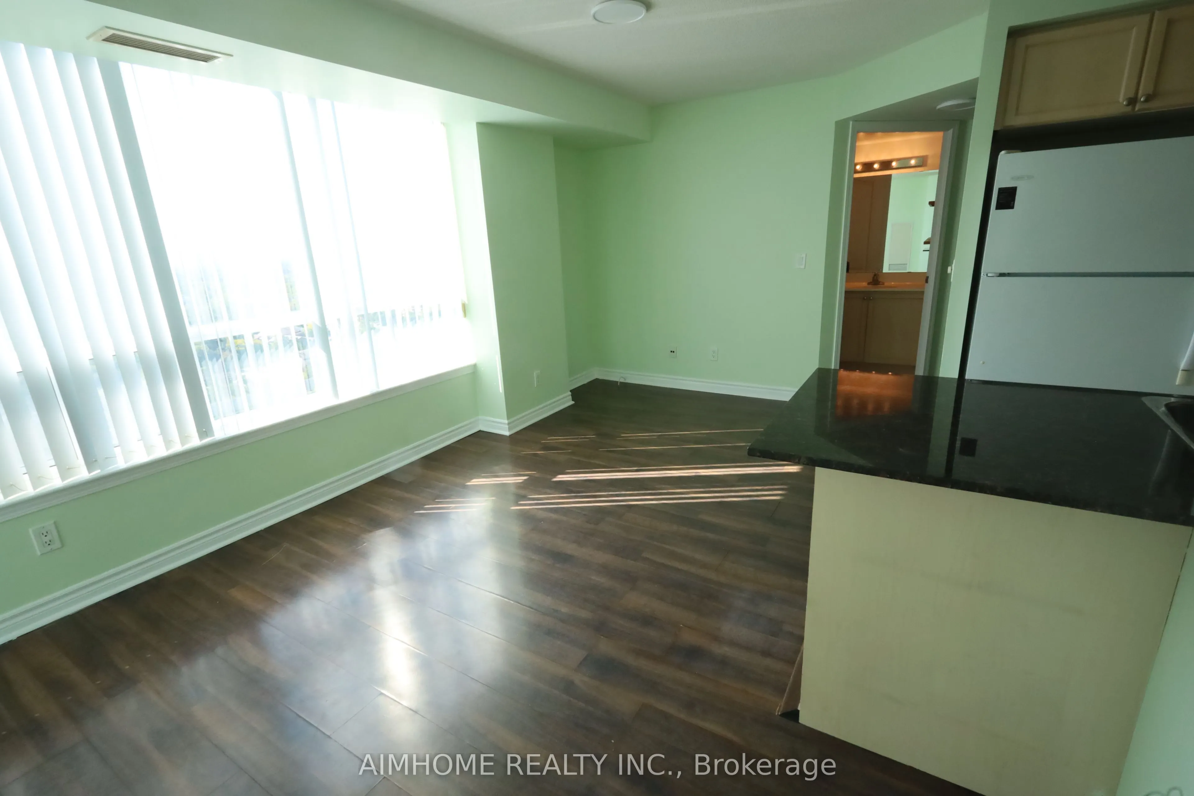 17 Barberry Place, #2107