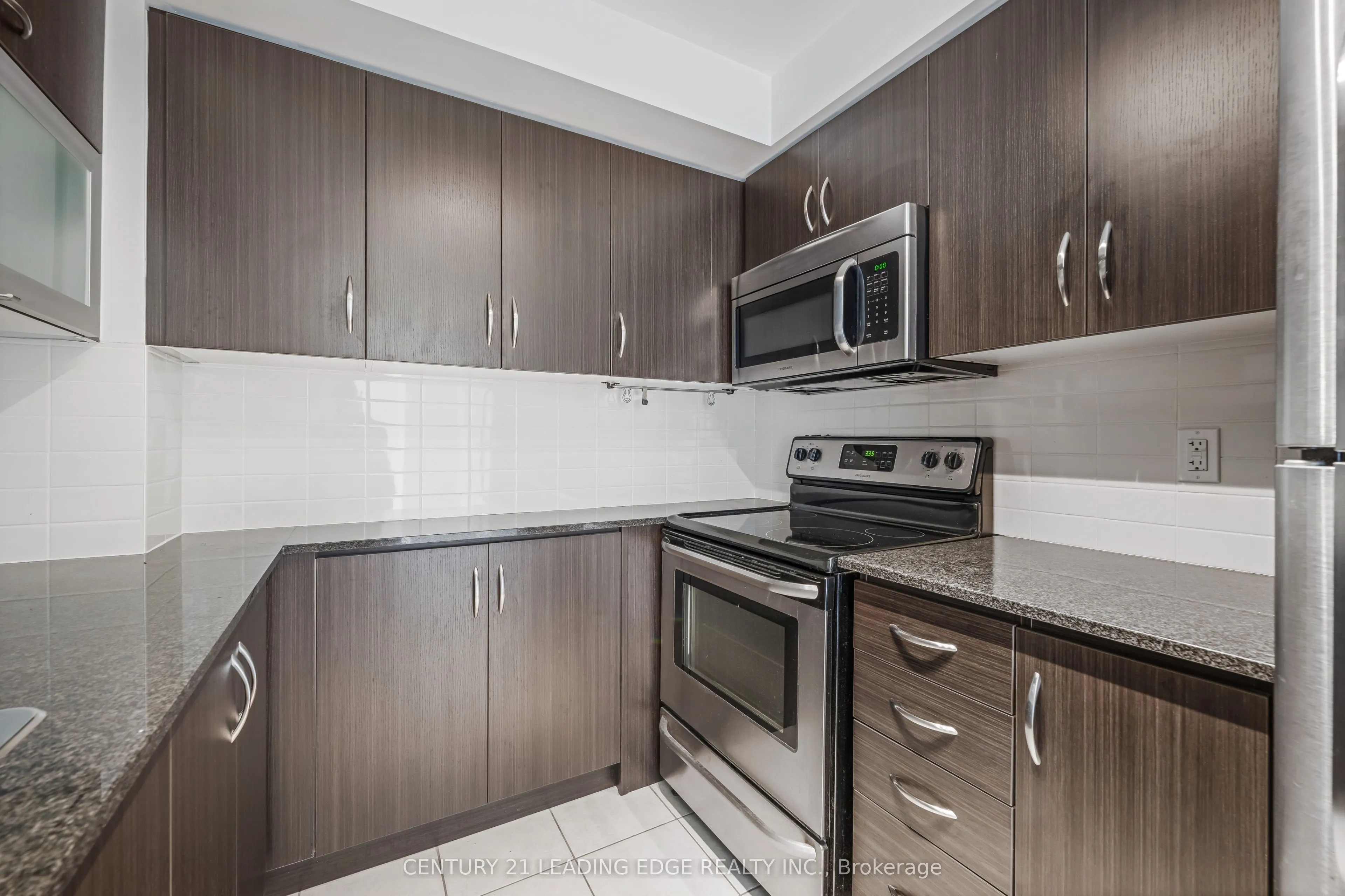 275 Yorkland Road, #711