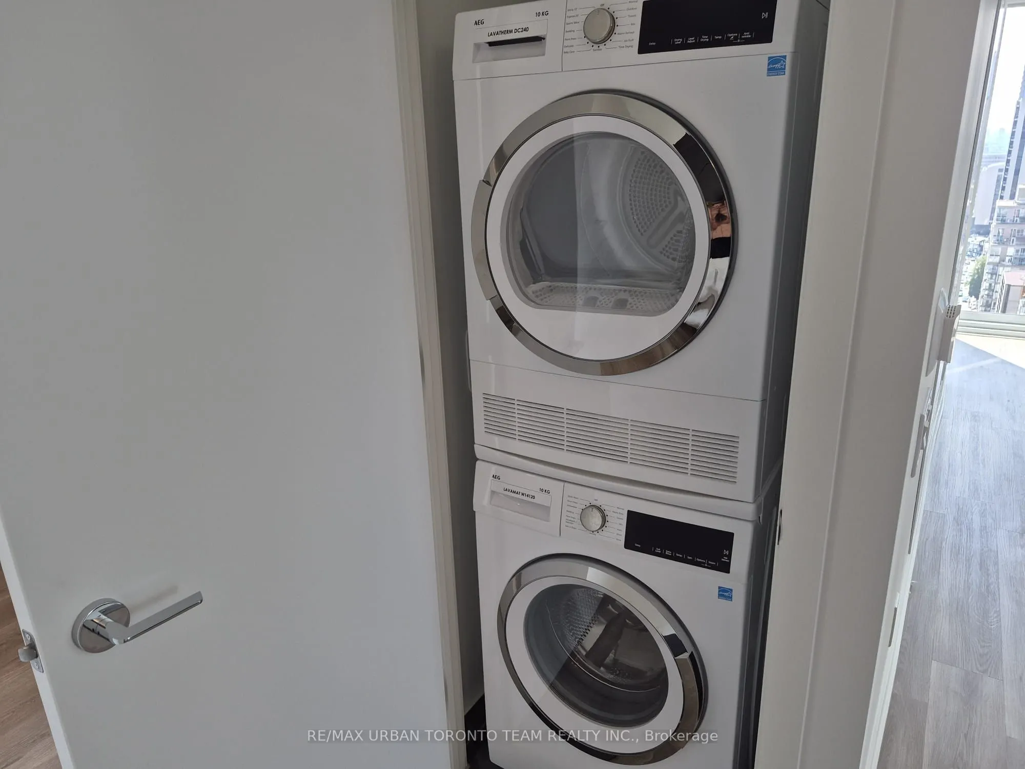 771 Yonge Street, #2802